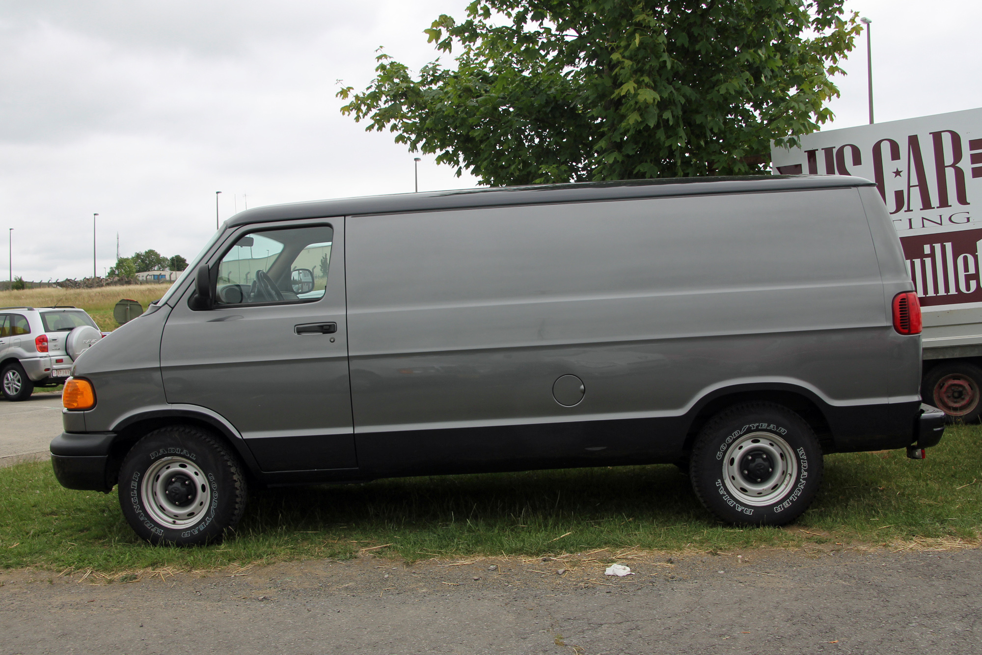 Dodge Ram van 3500