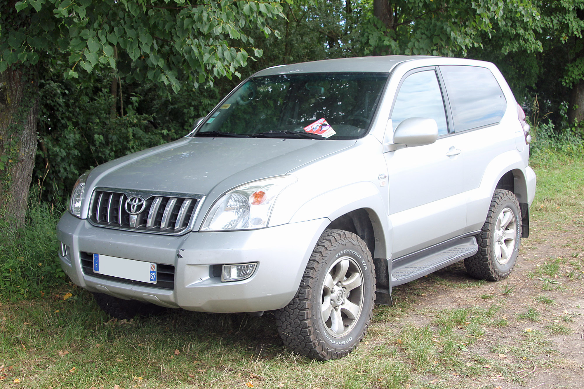 Toyota Land cruiser série 12