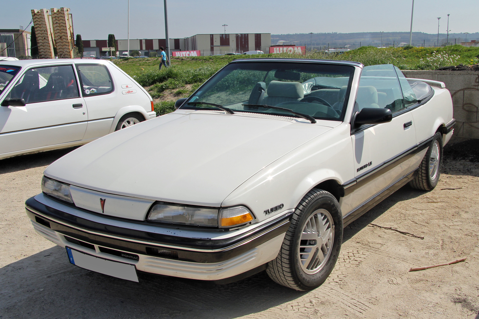 Pontiac  Sunbird