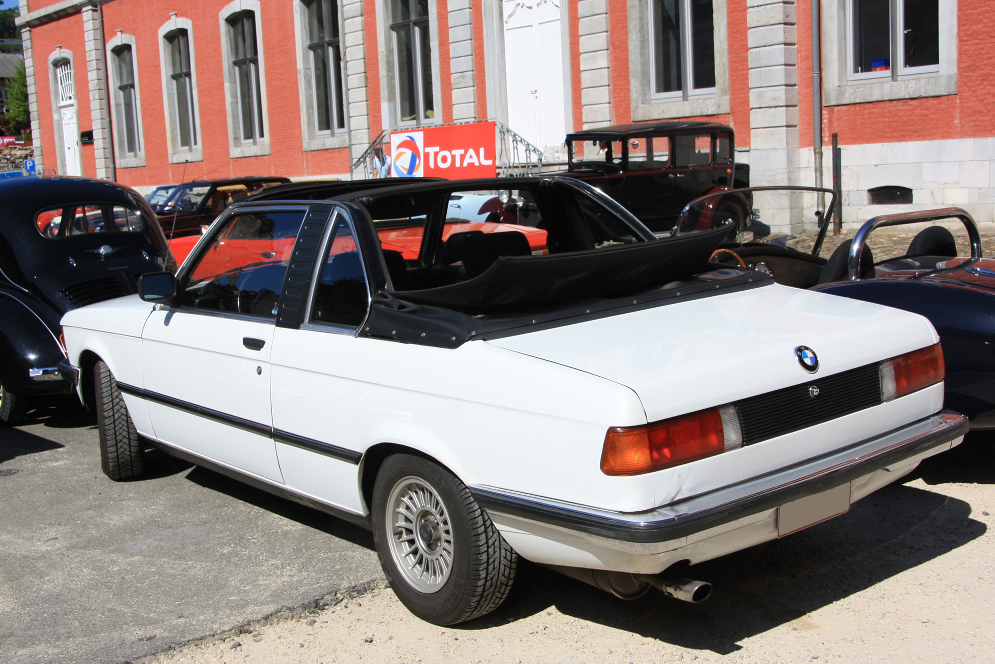 BMW Série 3 E21