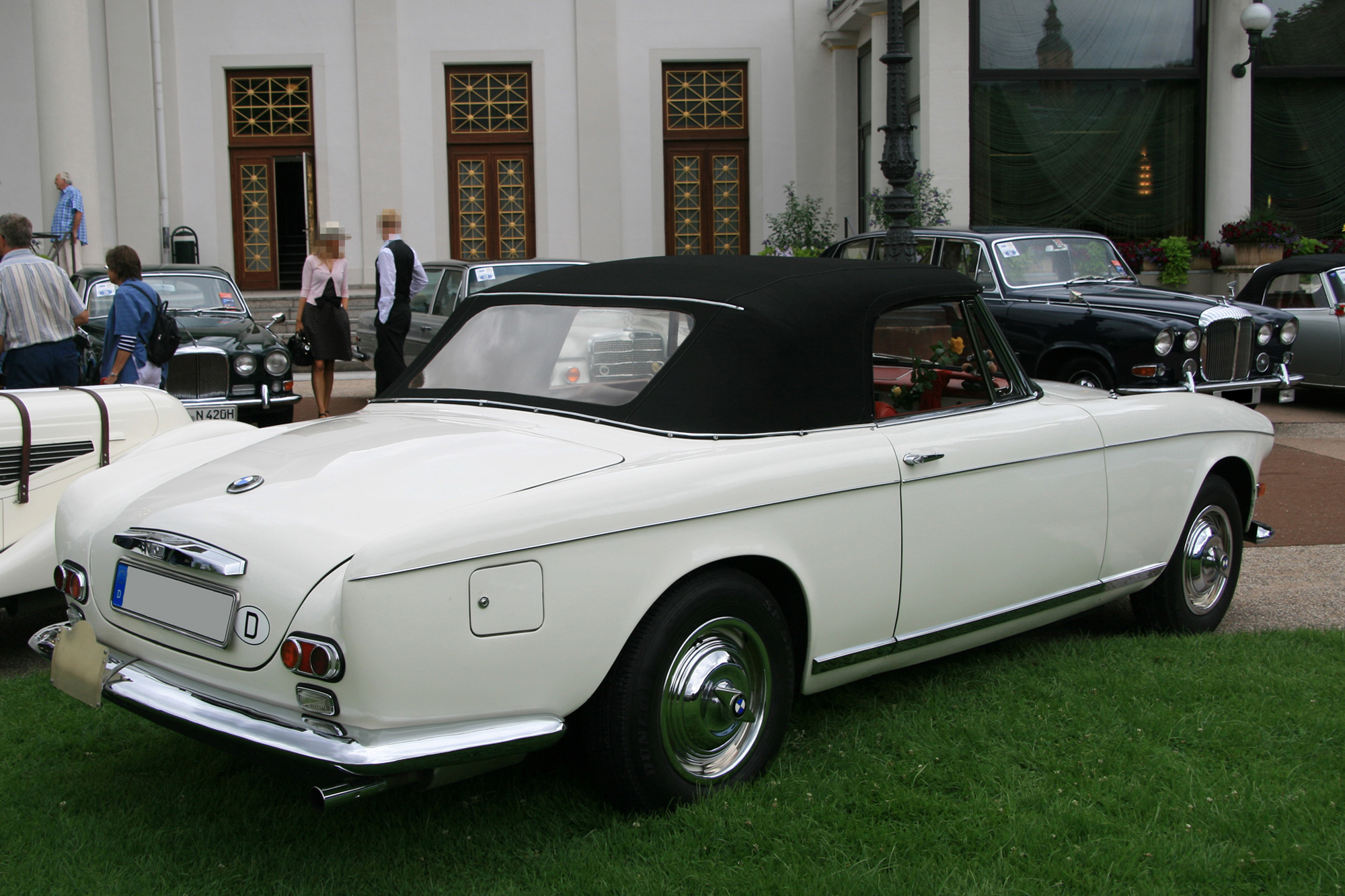 BMW 503