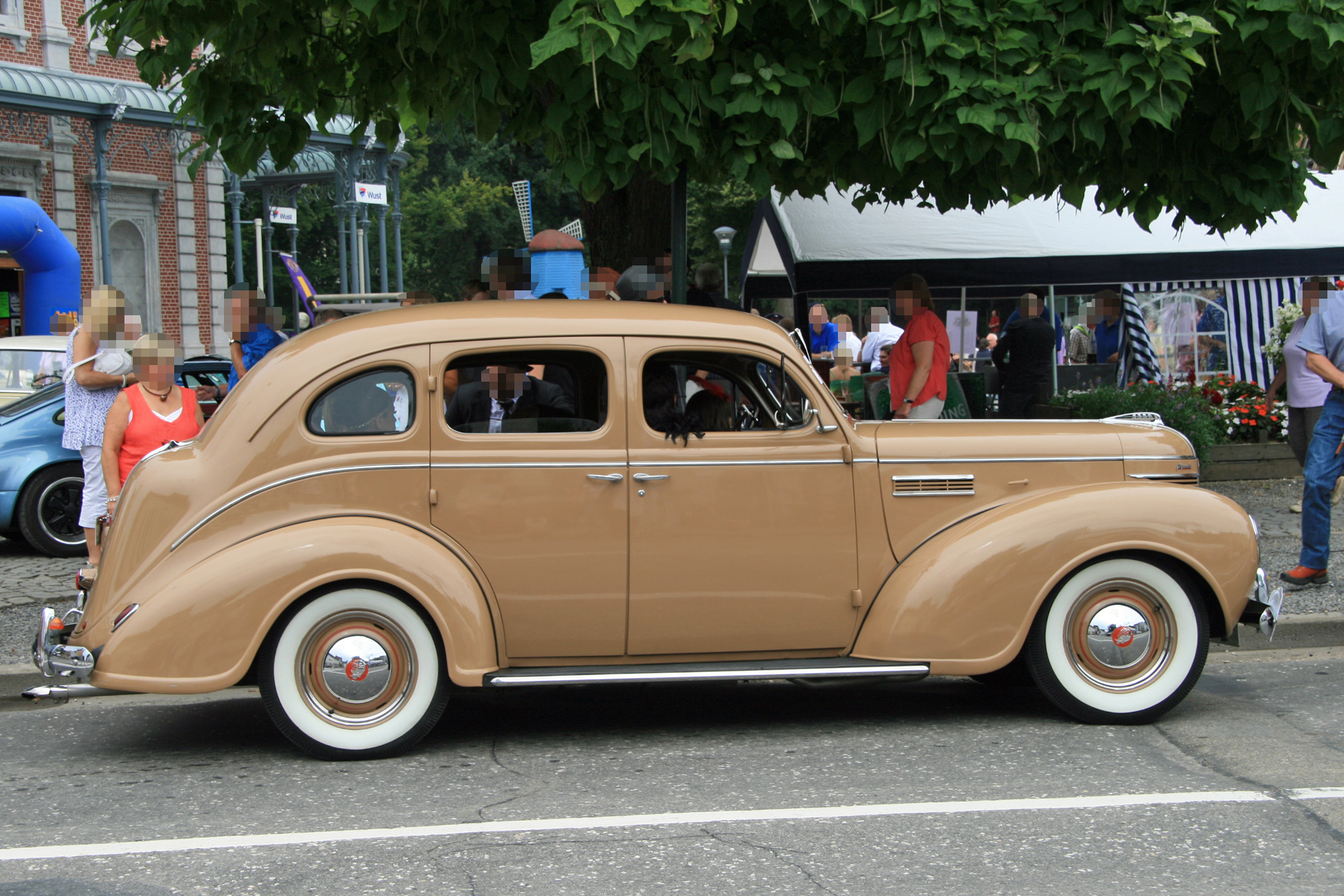 Plymouth Sedan deluxe P3