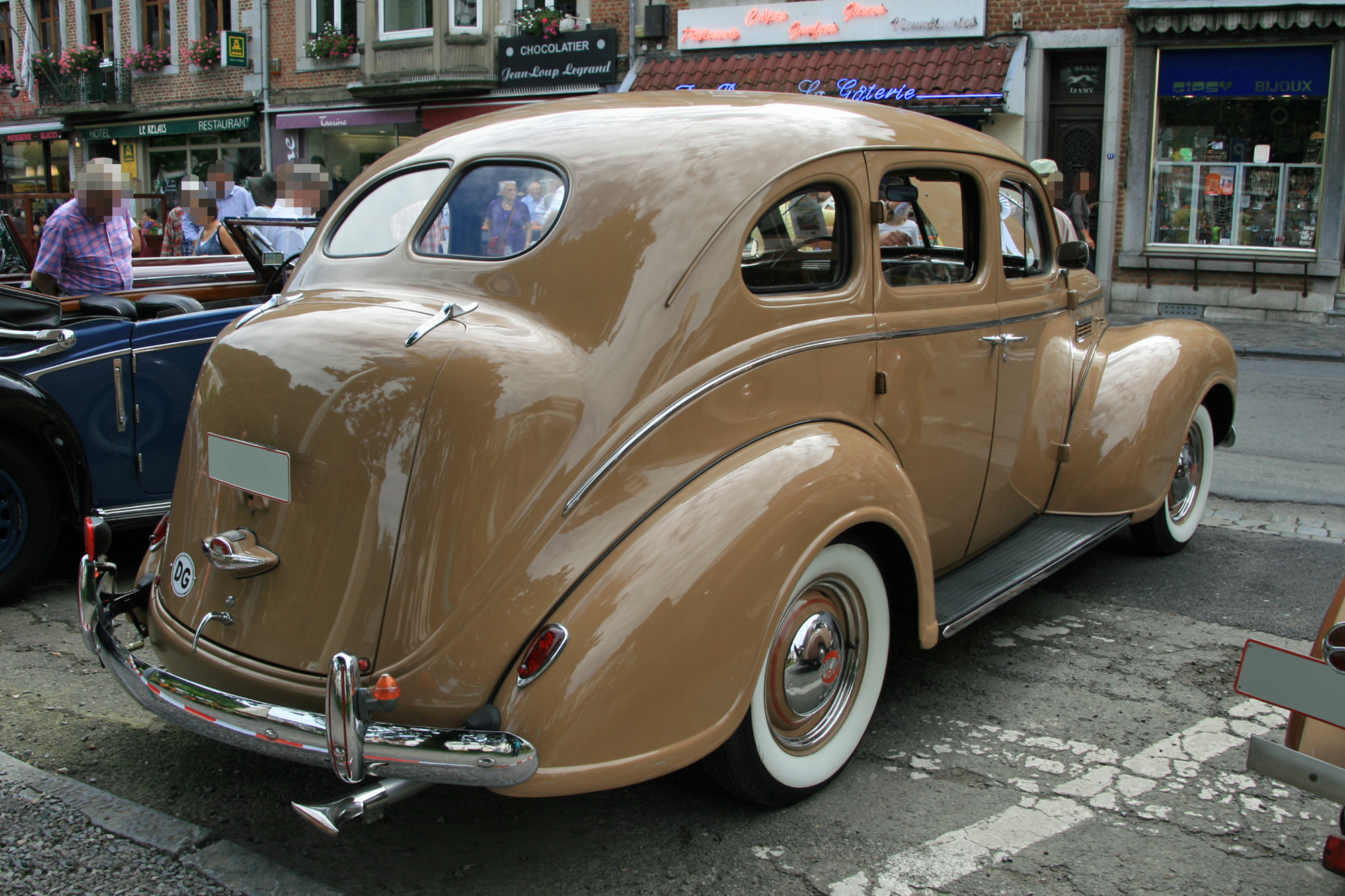 Plymouth Sedan deluxe P3