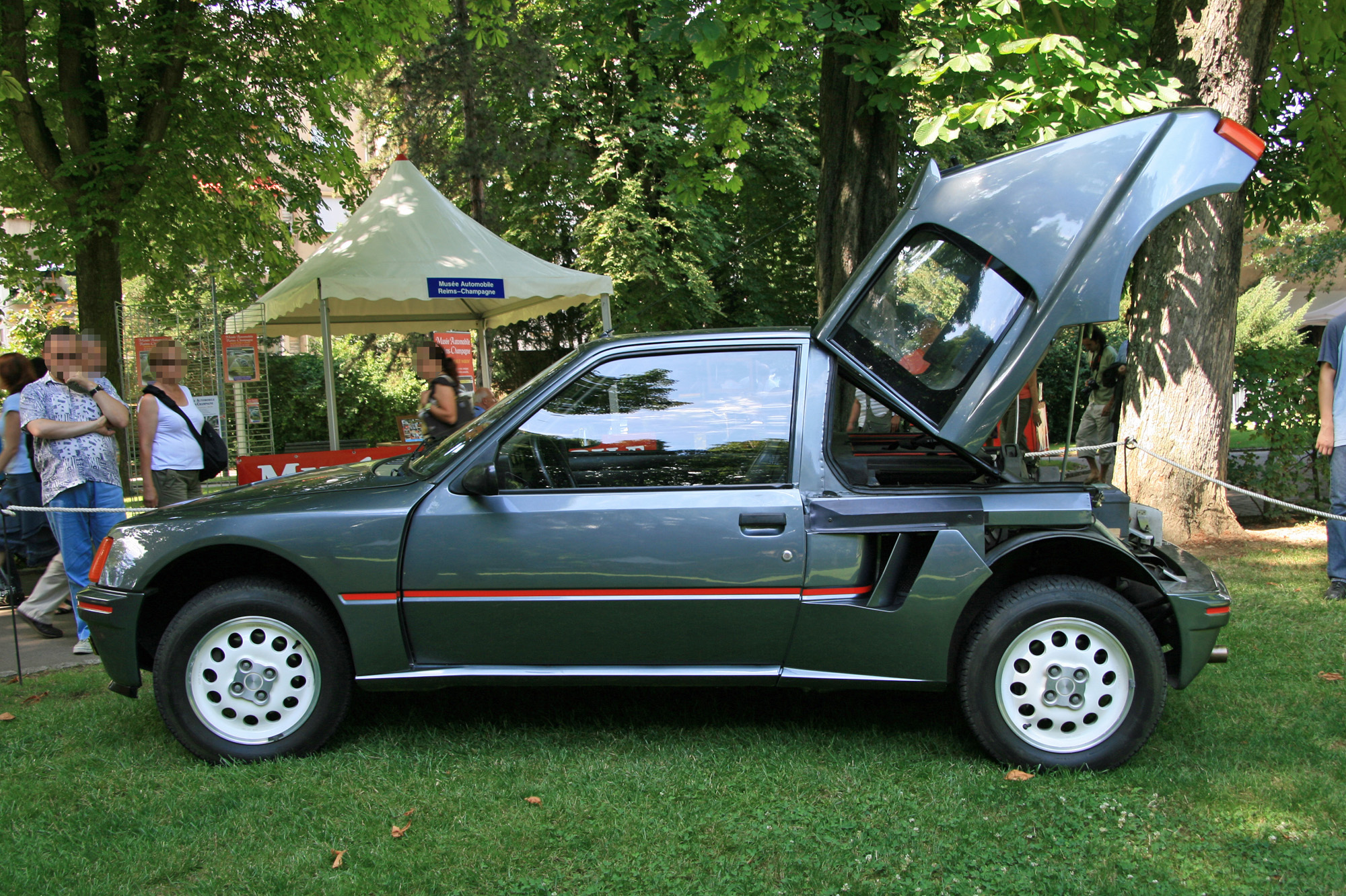 Peugeot 205 sport 