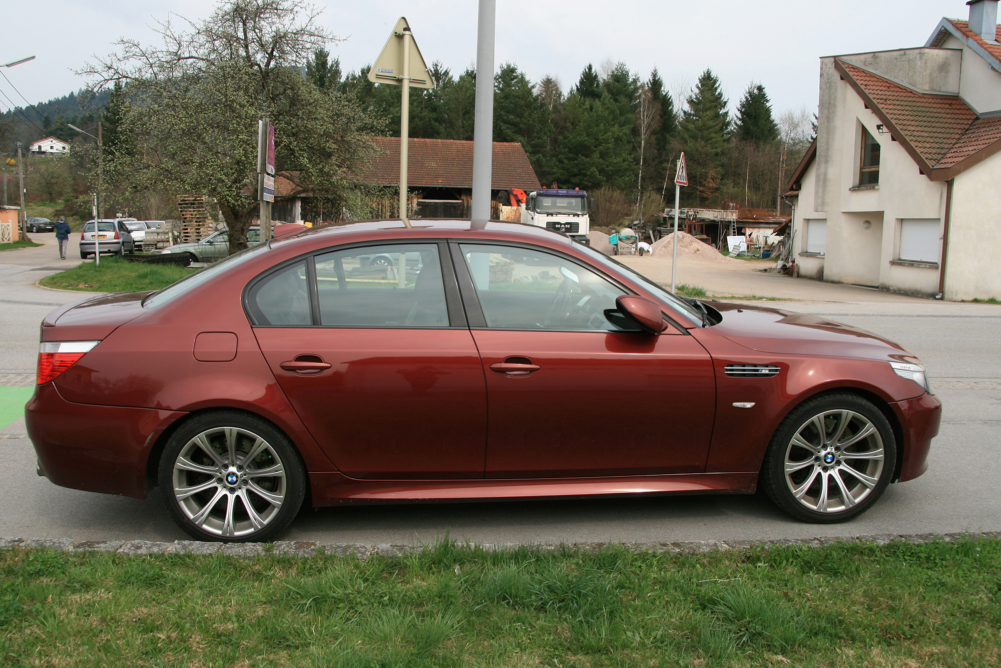 BMW M5 E60