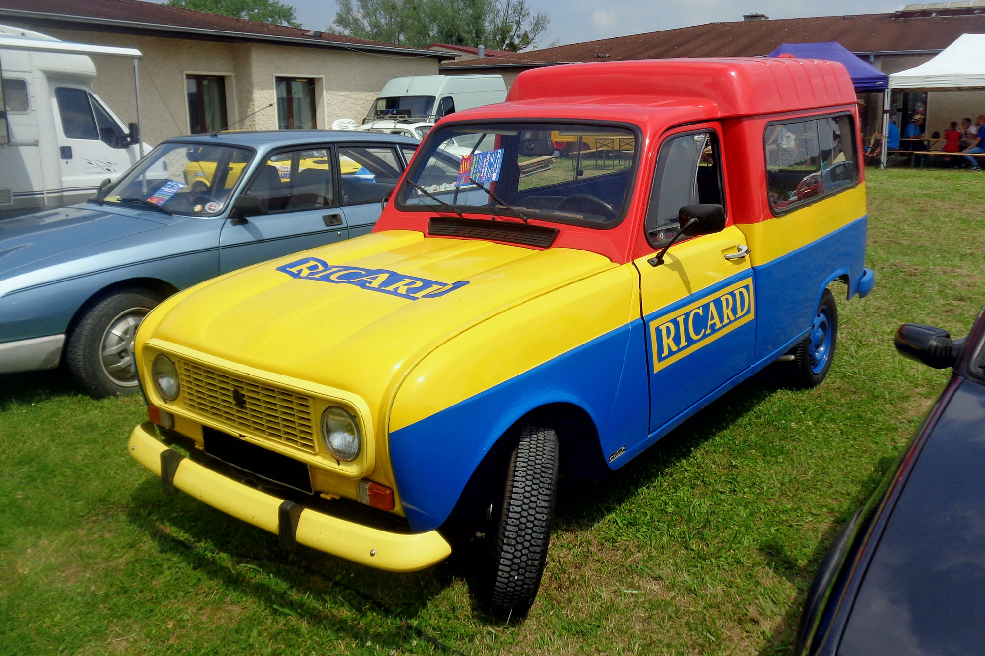 Renault 4 F6