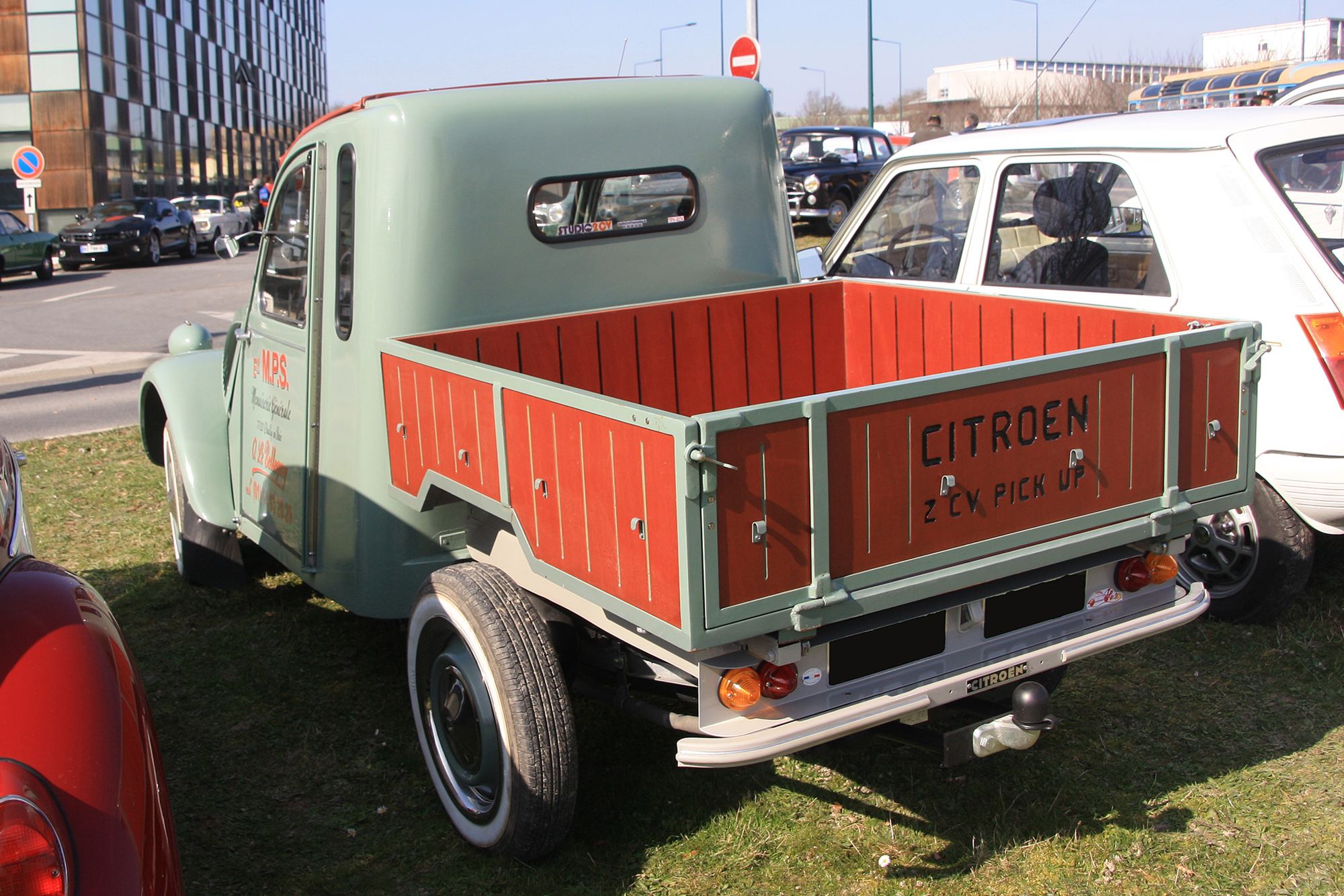 Citroën 2cv transformée (pick-up)