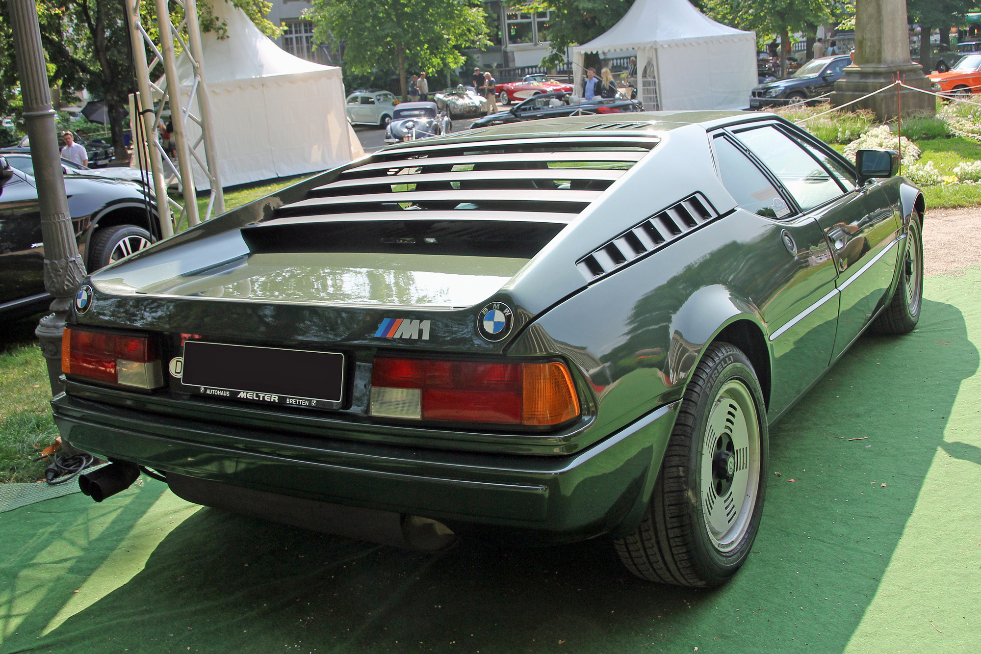 BMW M1