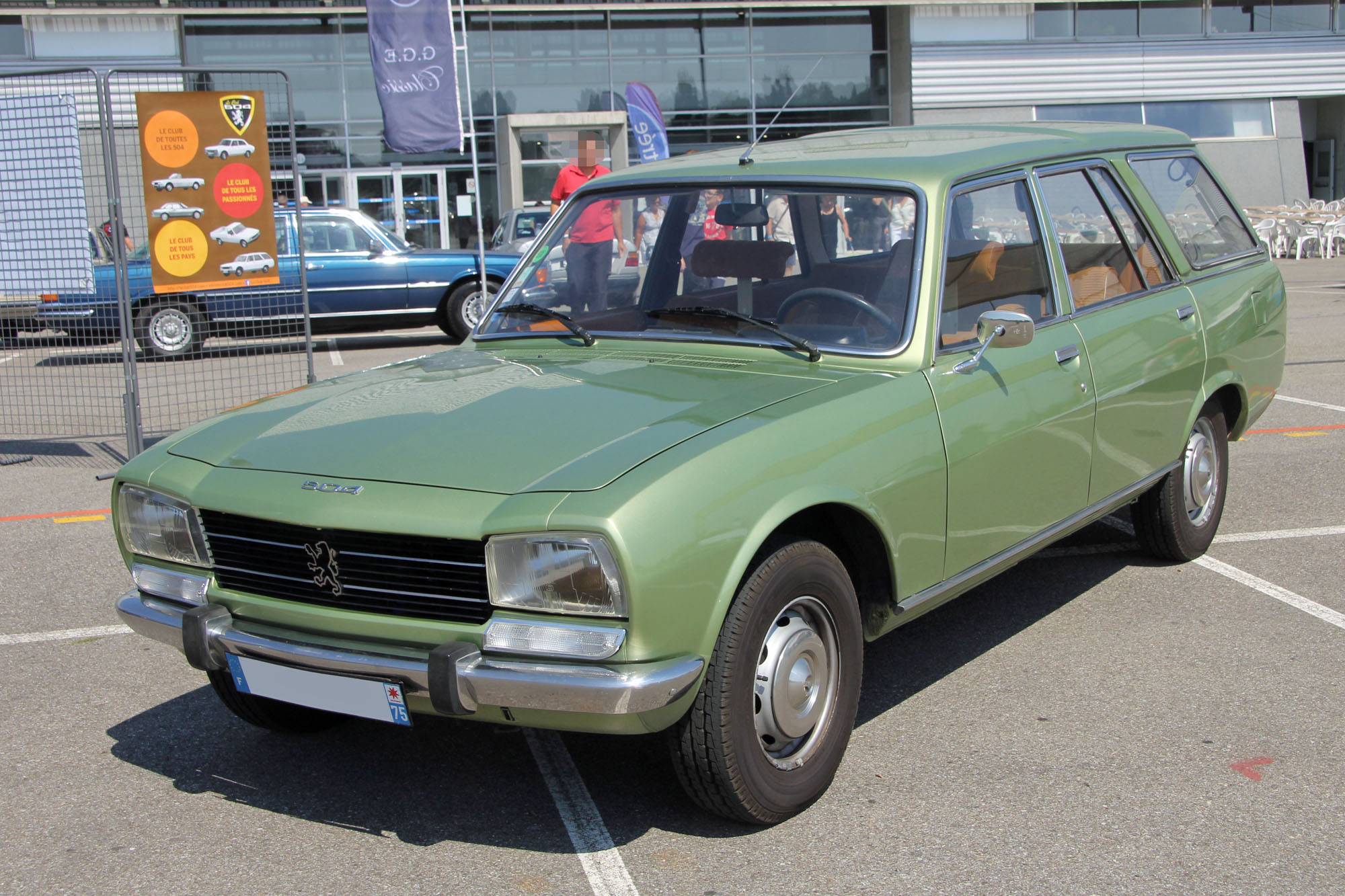 Peugeot 504