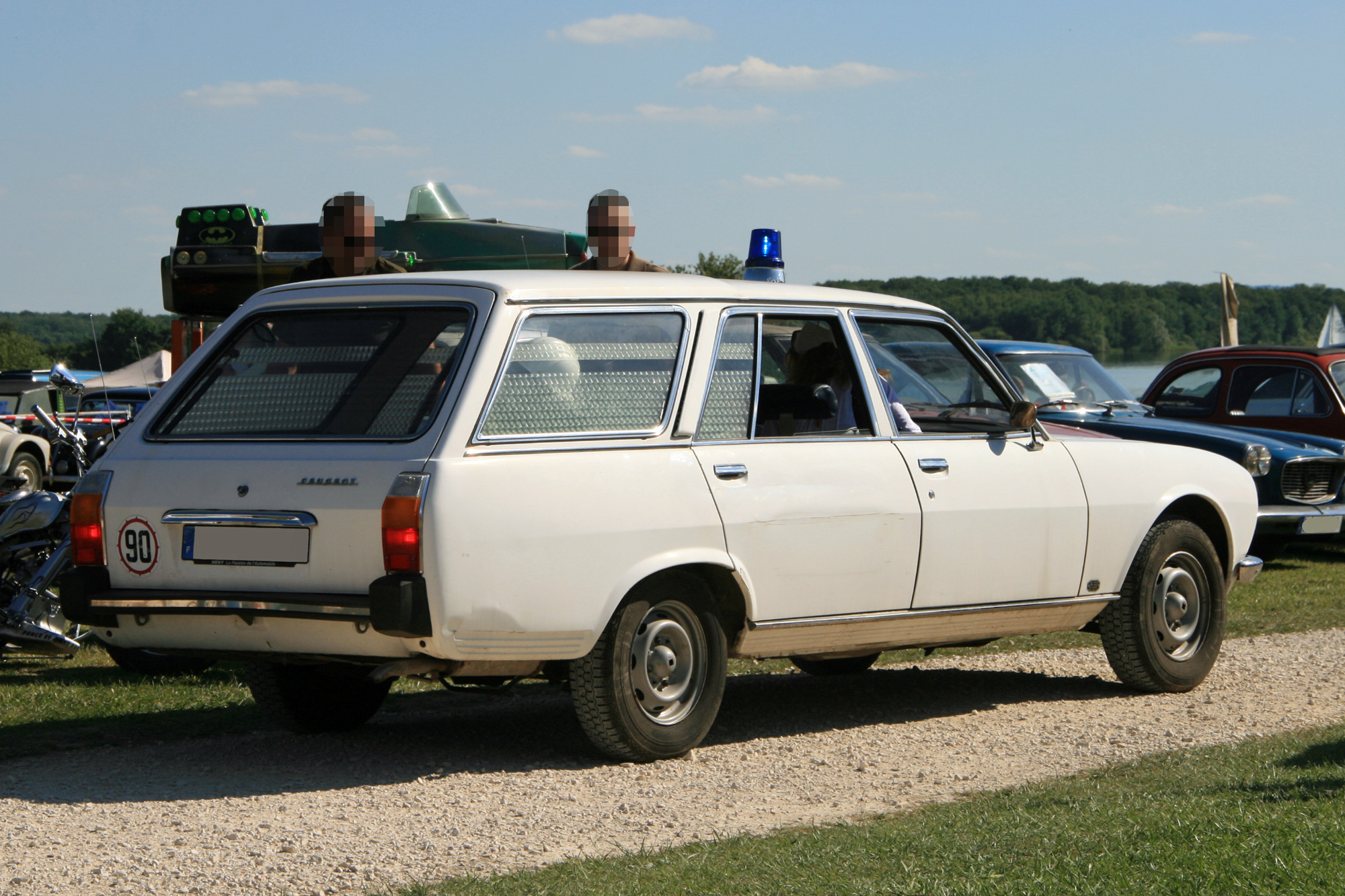 Peugeot 504