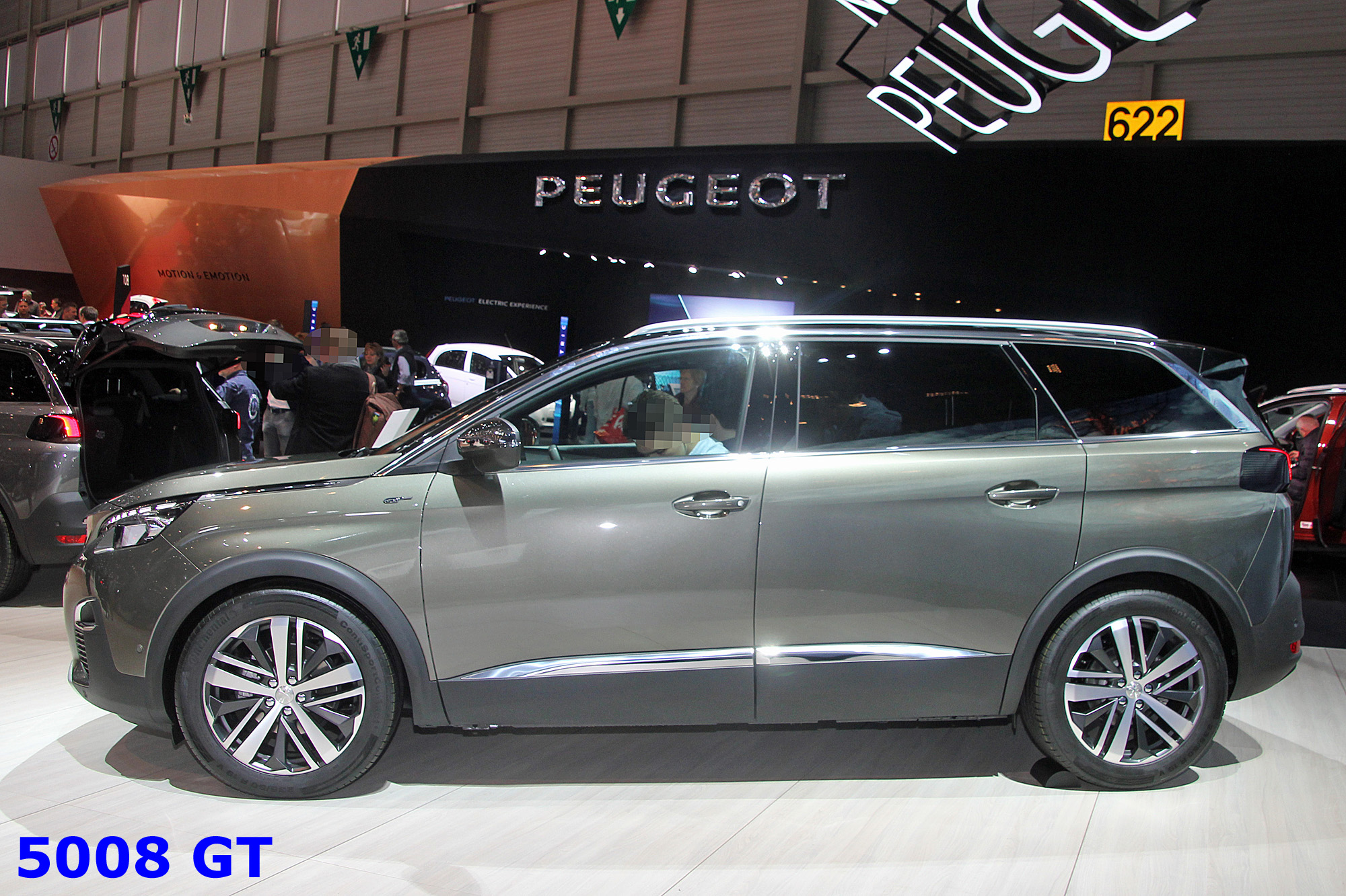 Peugeot 5008 2