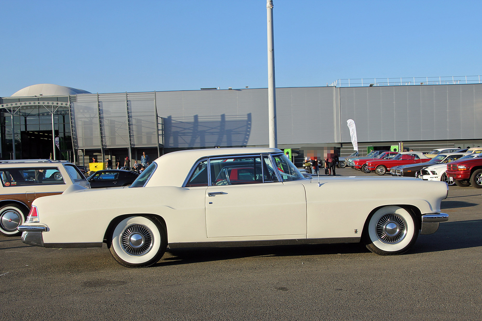 Lincoln Continental mk2