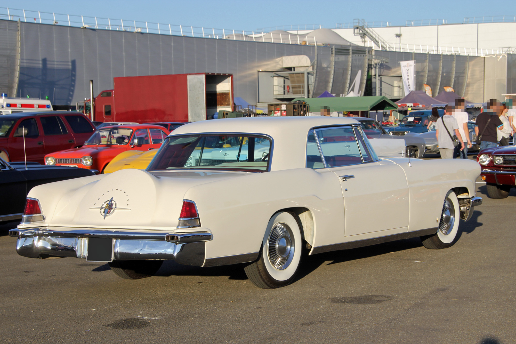 Lincoln Continental mk2