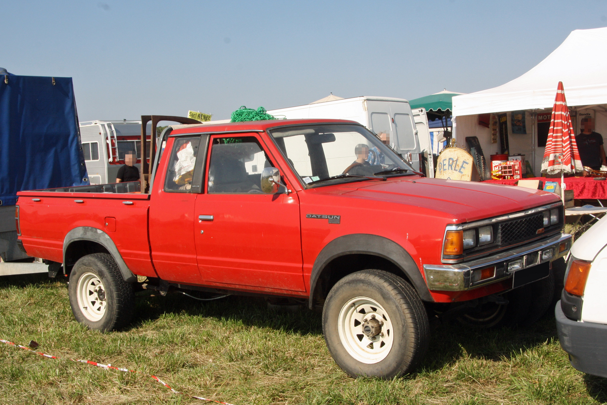 Datsun King cab 720