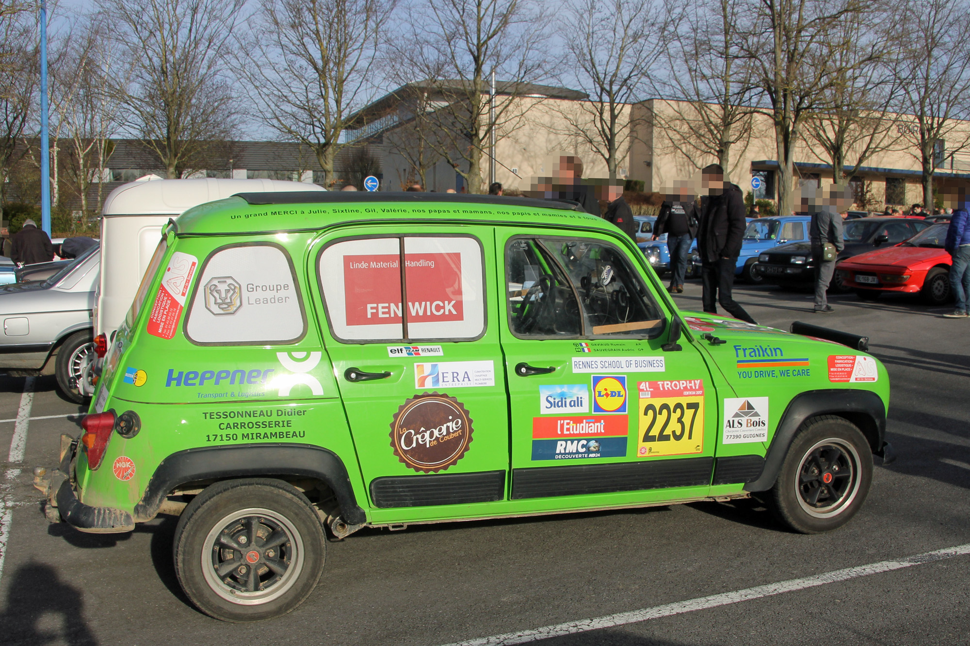 Renault 4L Trophy