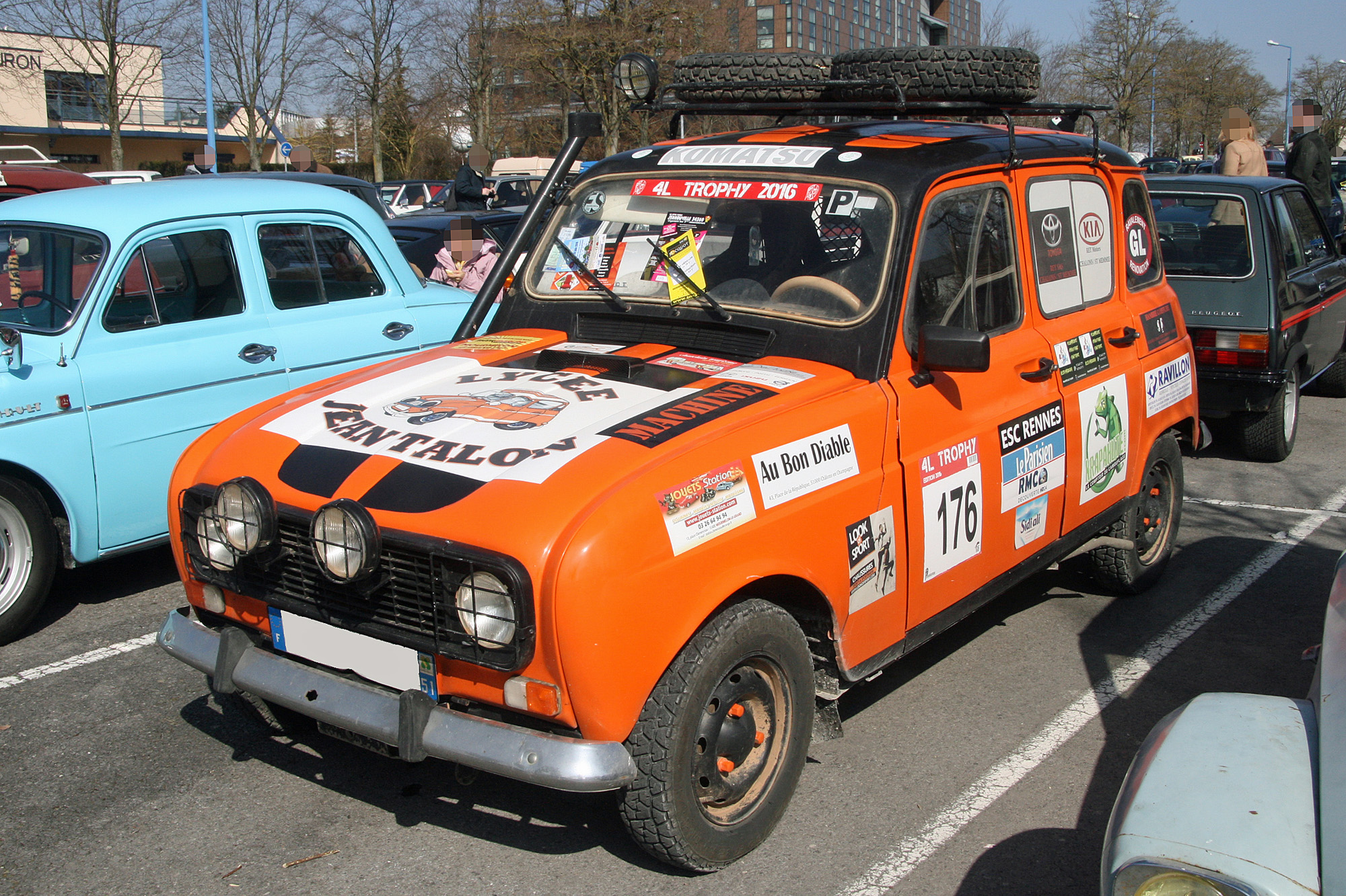 Renault 4L Trophy