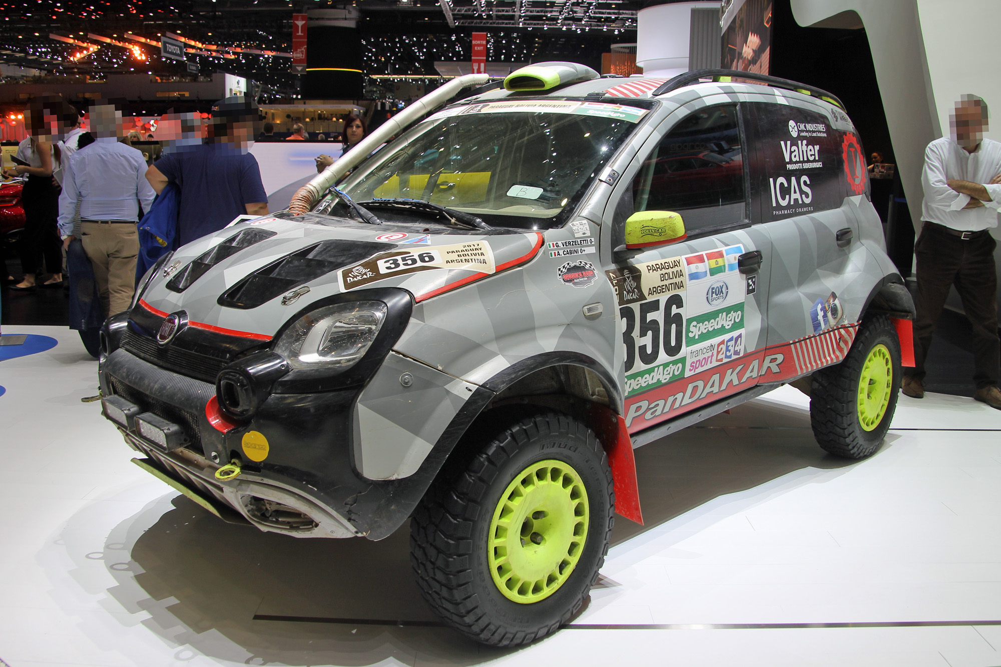 Fiat Panda Dakar 2017