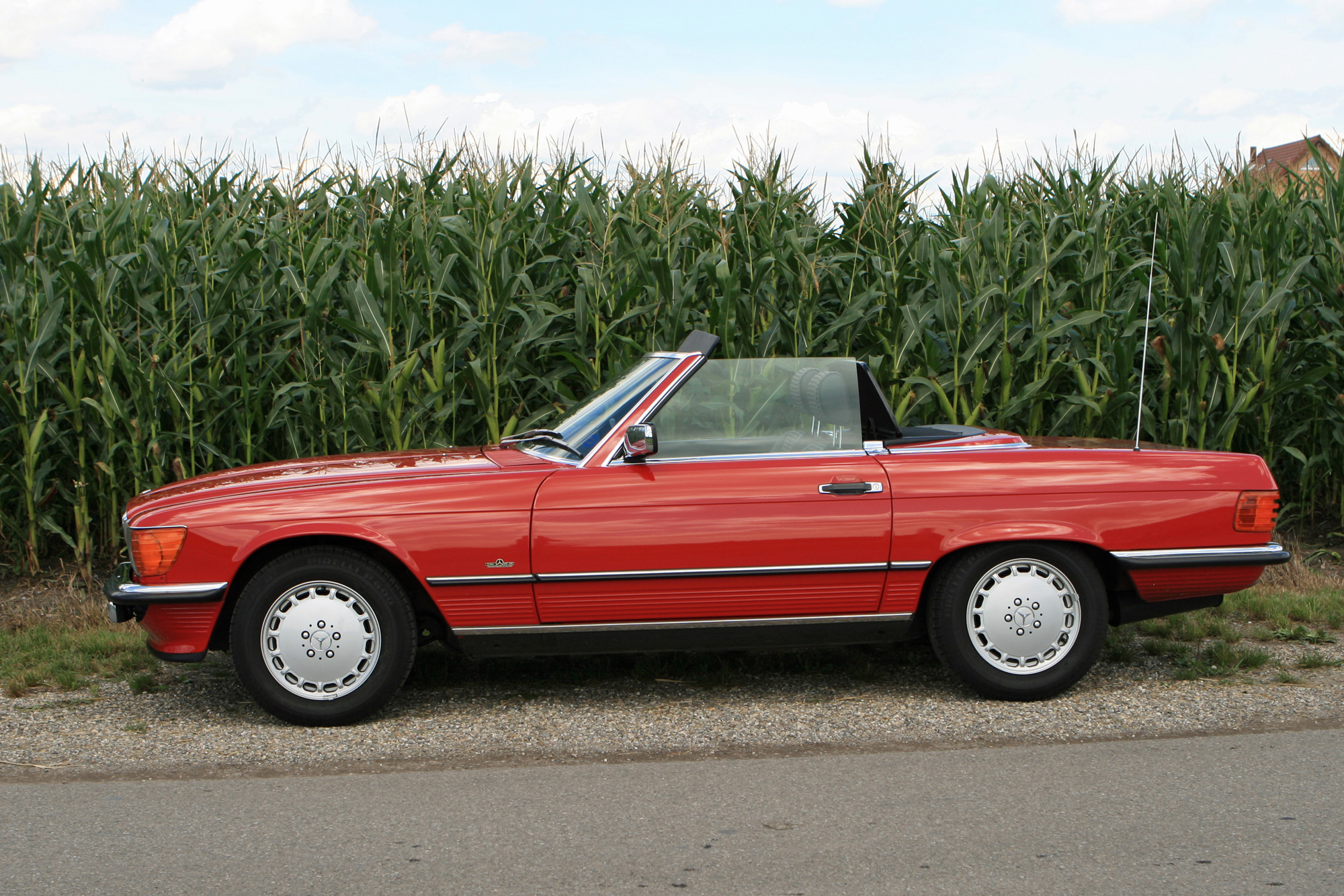 Mercedes-Benz SL R107