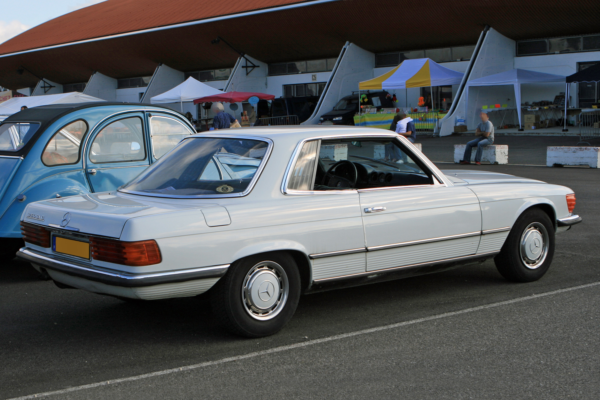 Mercedes-Benz SL R107