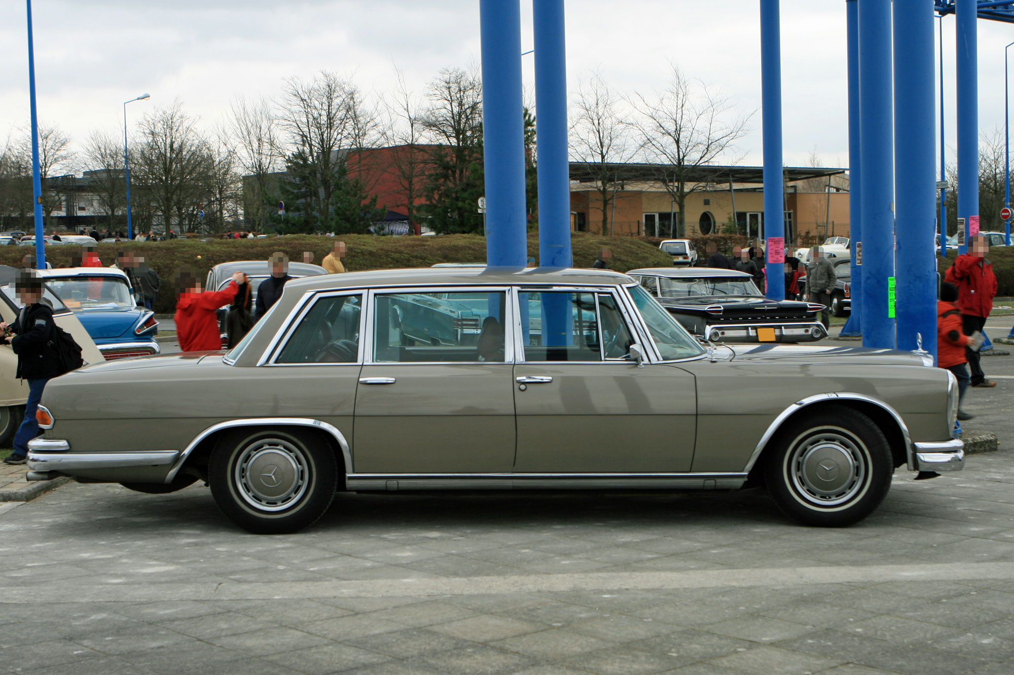 Mercedes-Benz Classe S W100