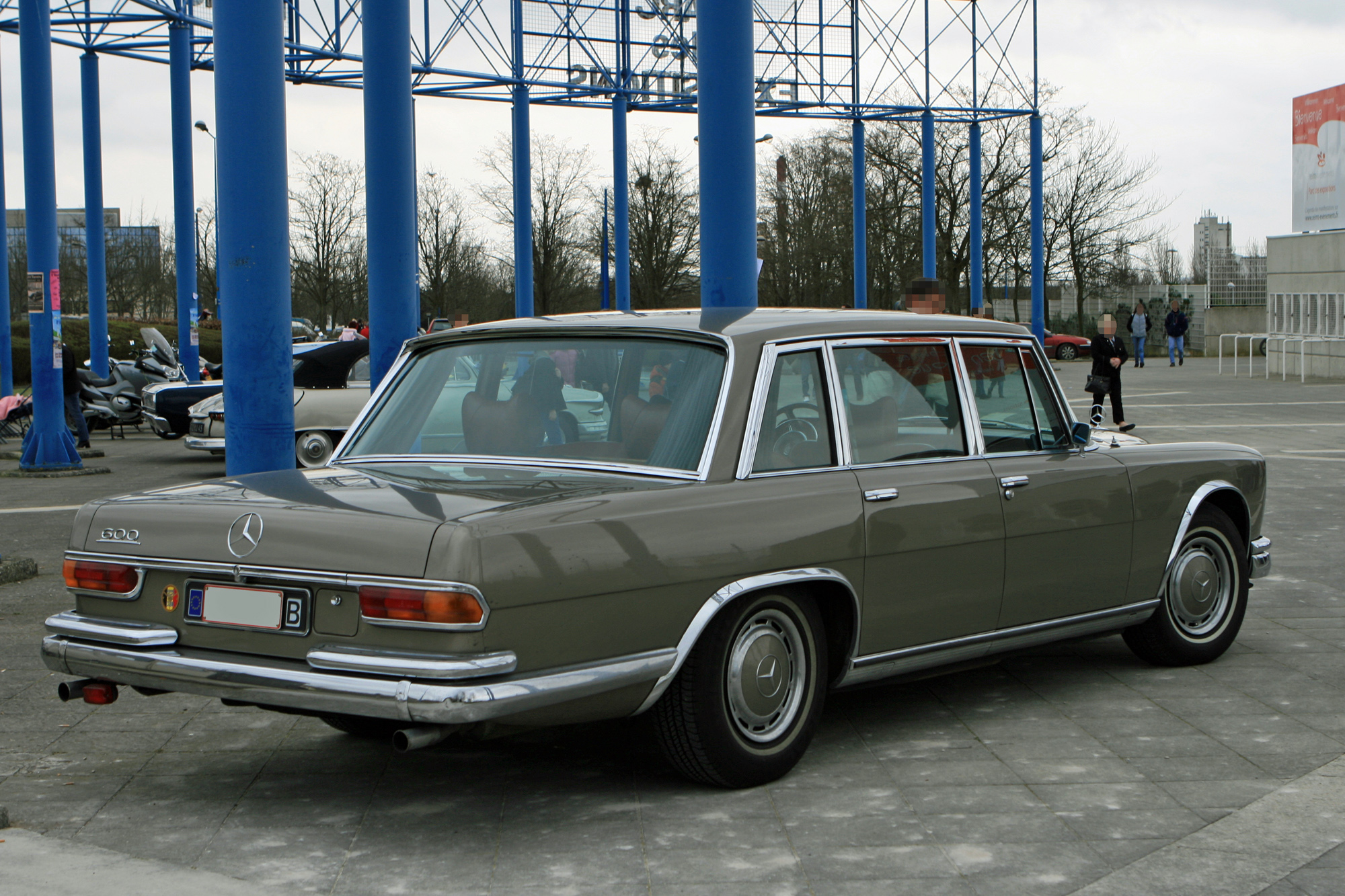 Mercedes-Benz Classe S W100