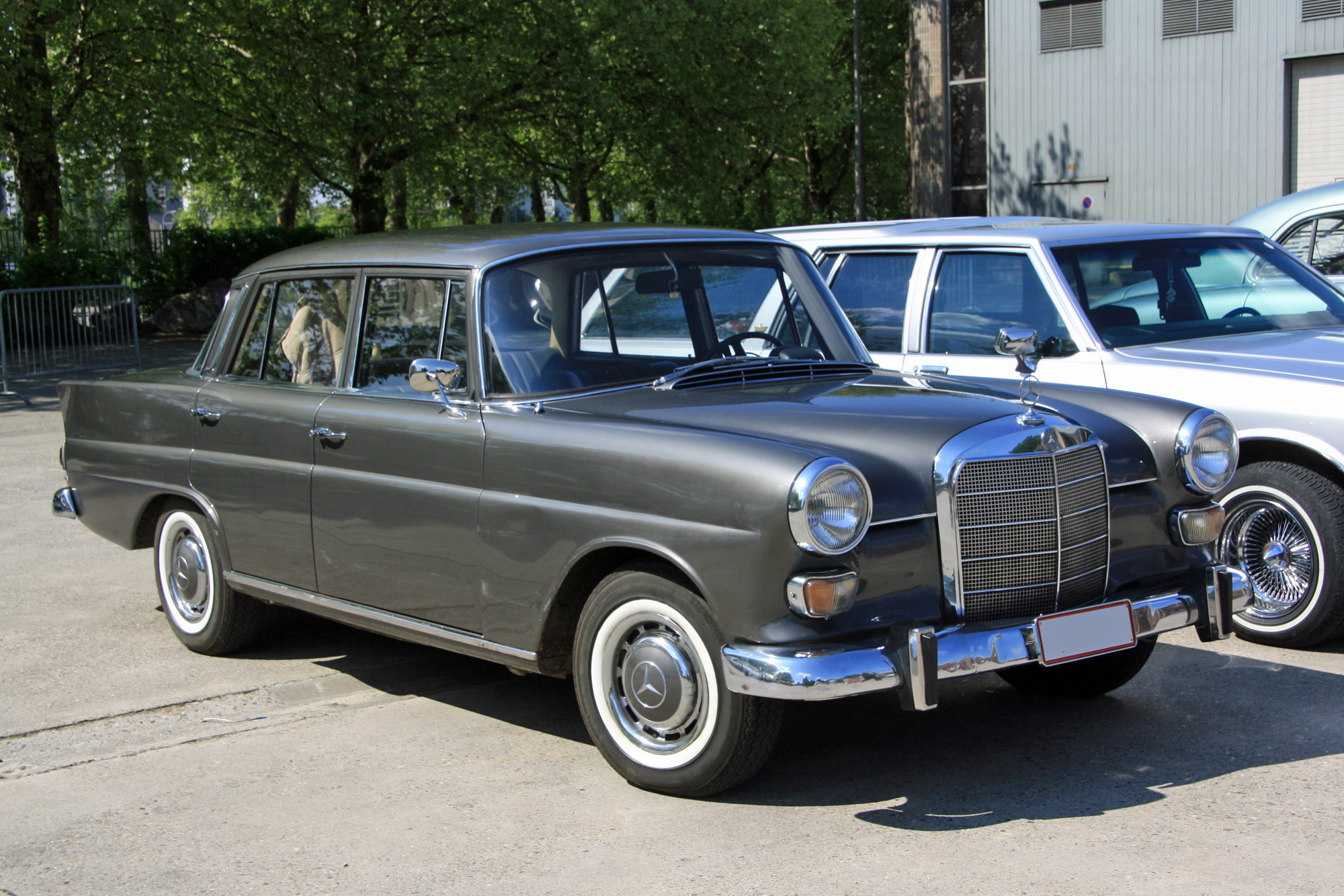 Mercedes-Benz W110