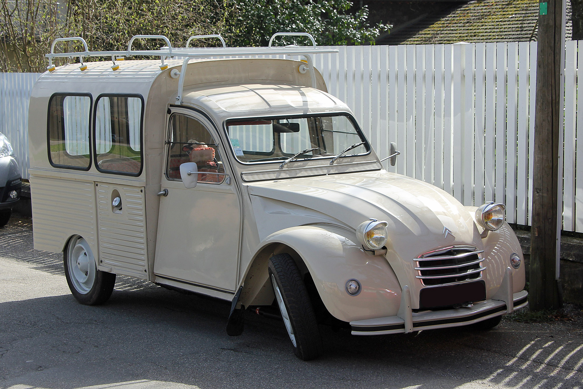 Citroën 2cv AK 400