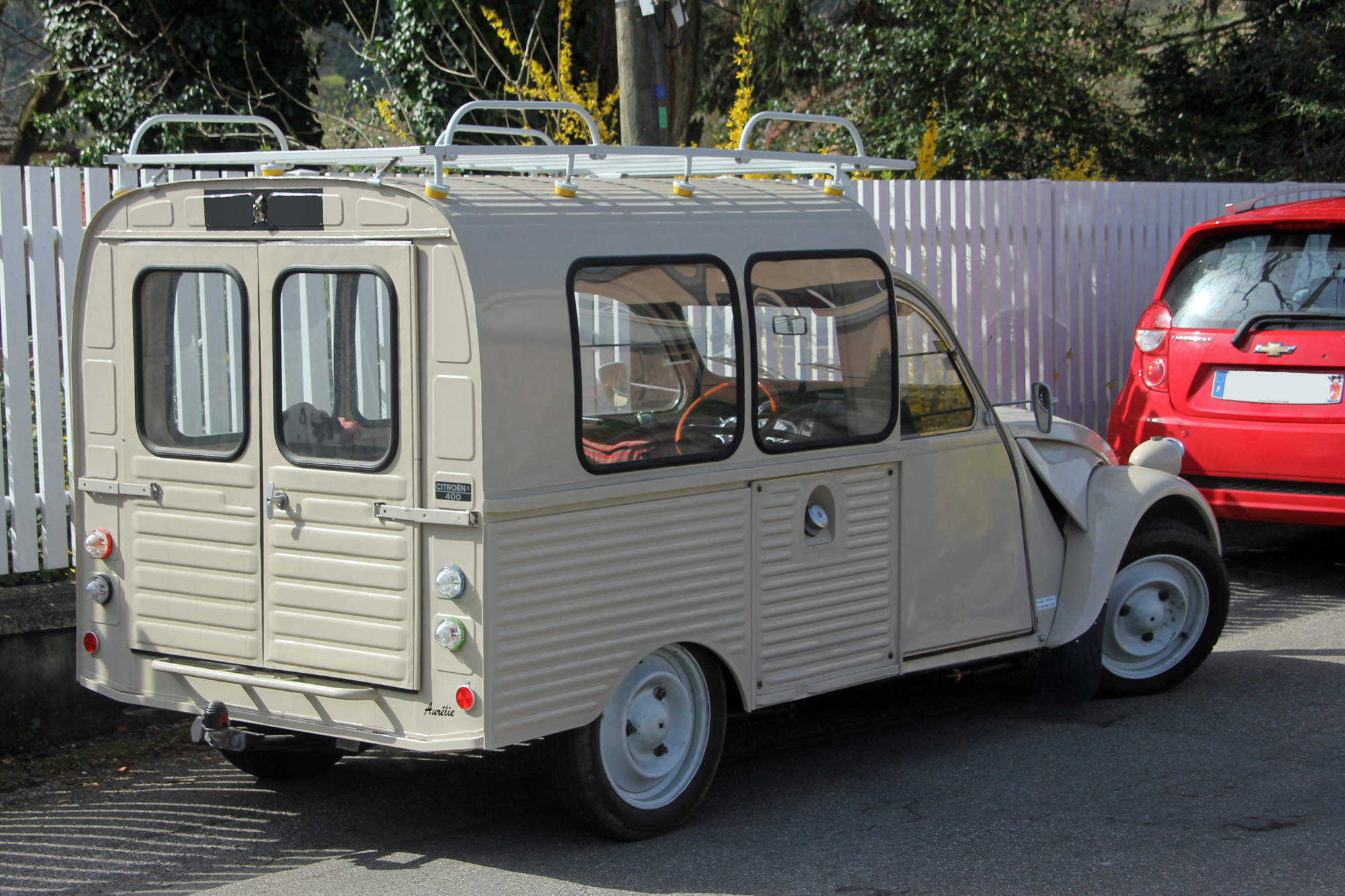 Citroën 2cv AK 400