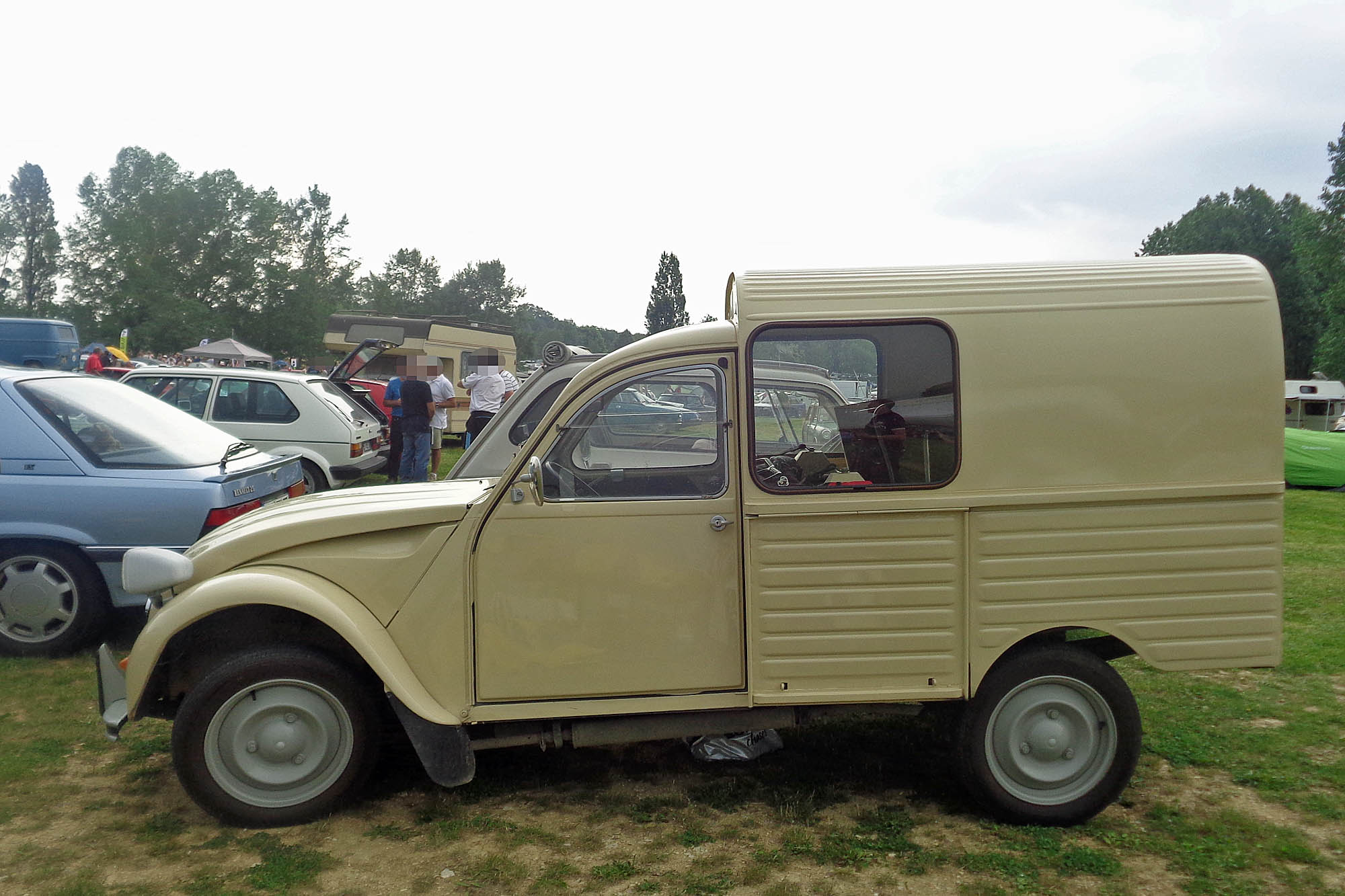 Citroën 2cv AK 400