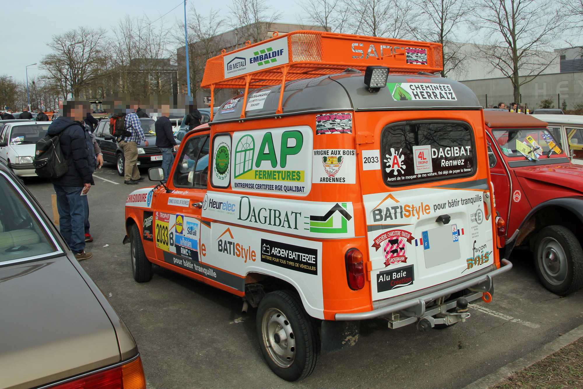 Renault 4 4L trophy 