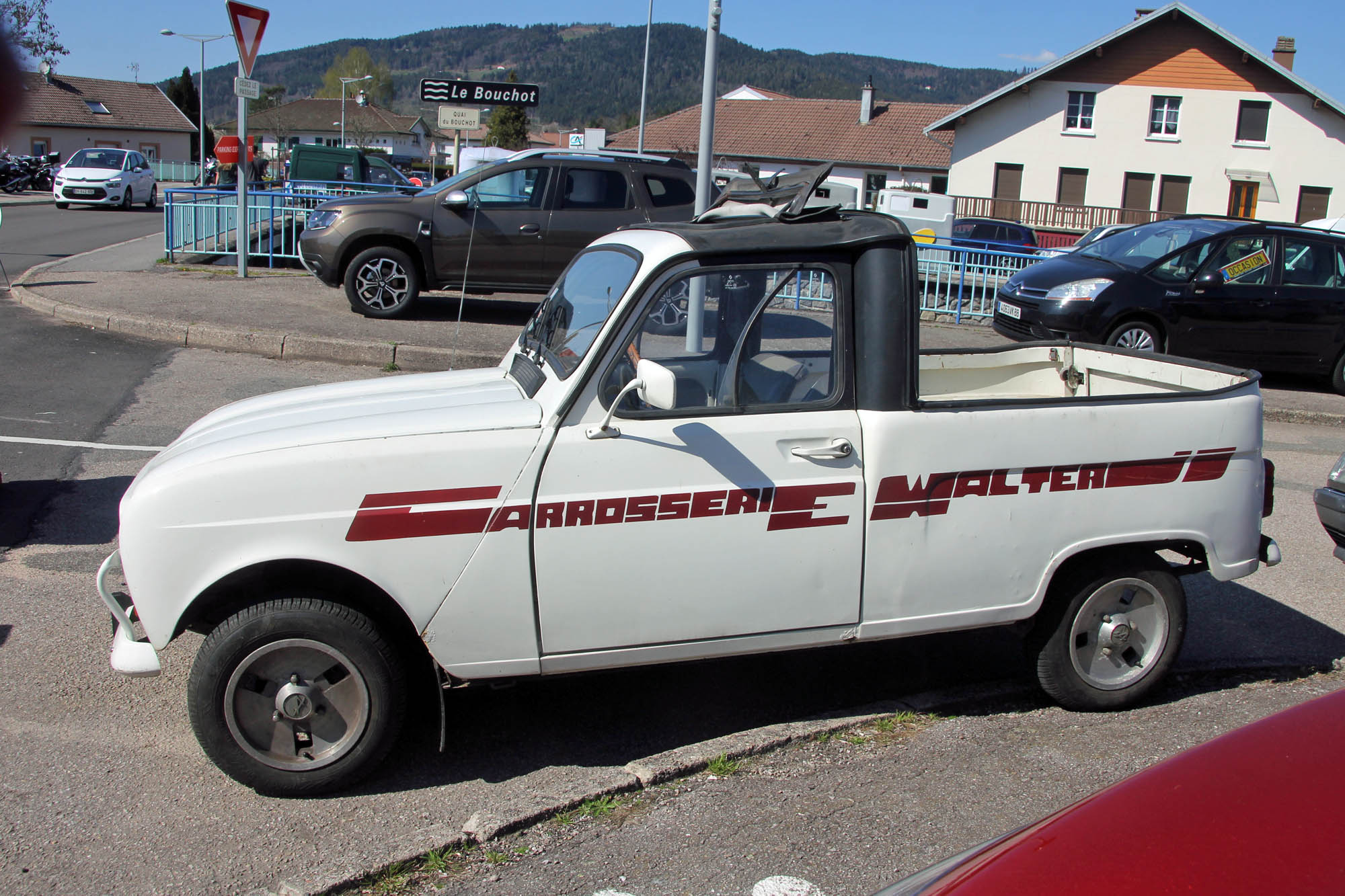 Renault 4 transformée