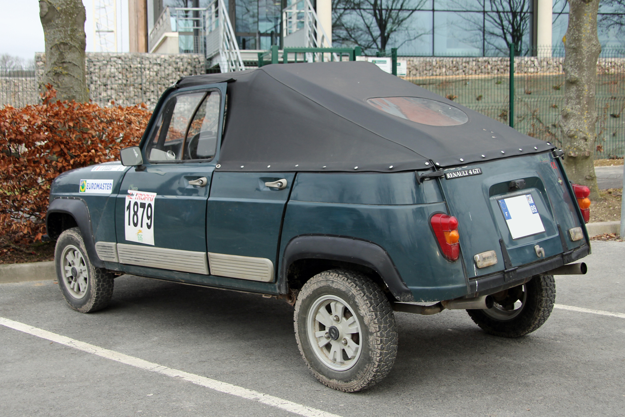 Renault 4 transformée