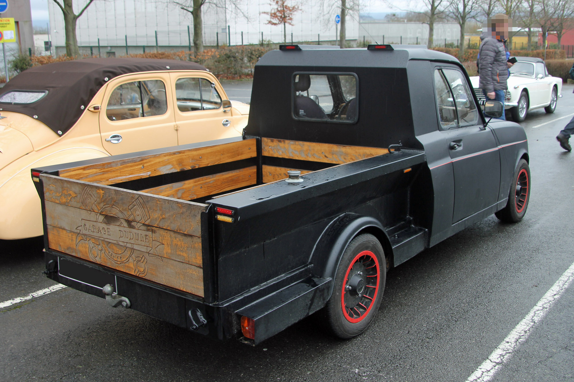 Renault 4 transformée