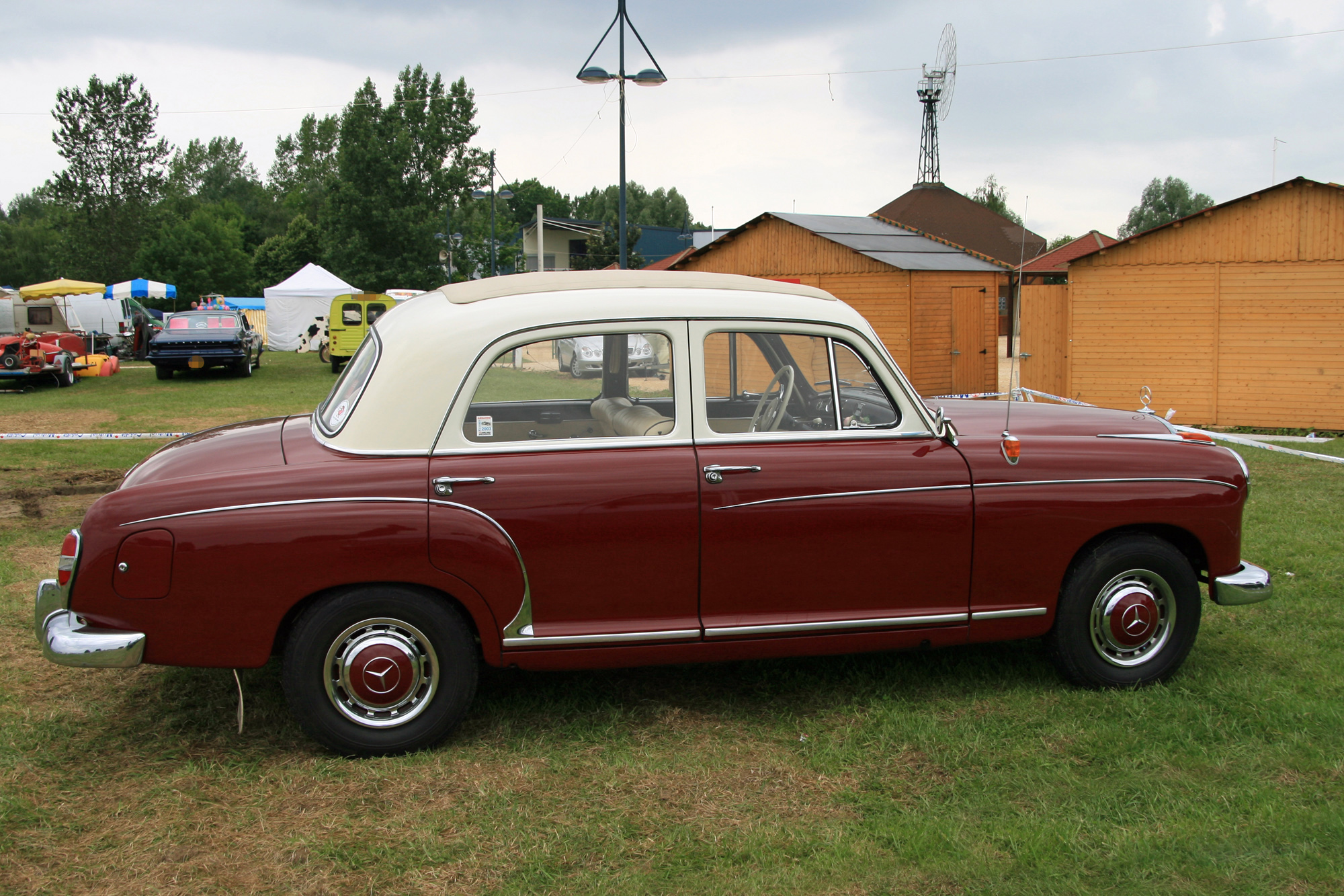 Mercedes-Benz W120 W121