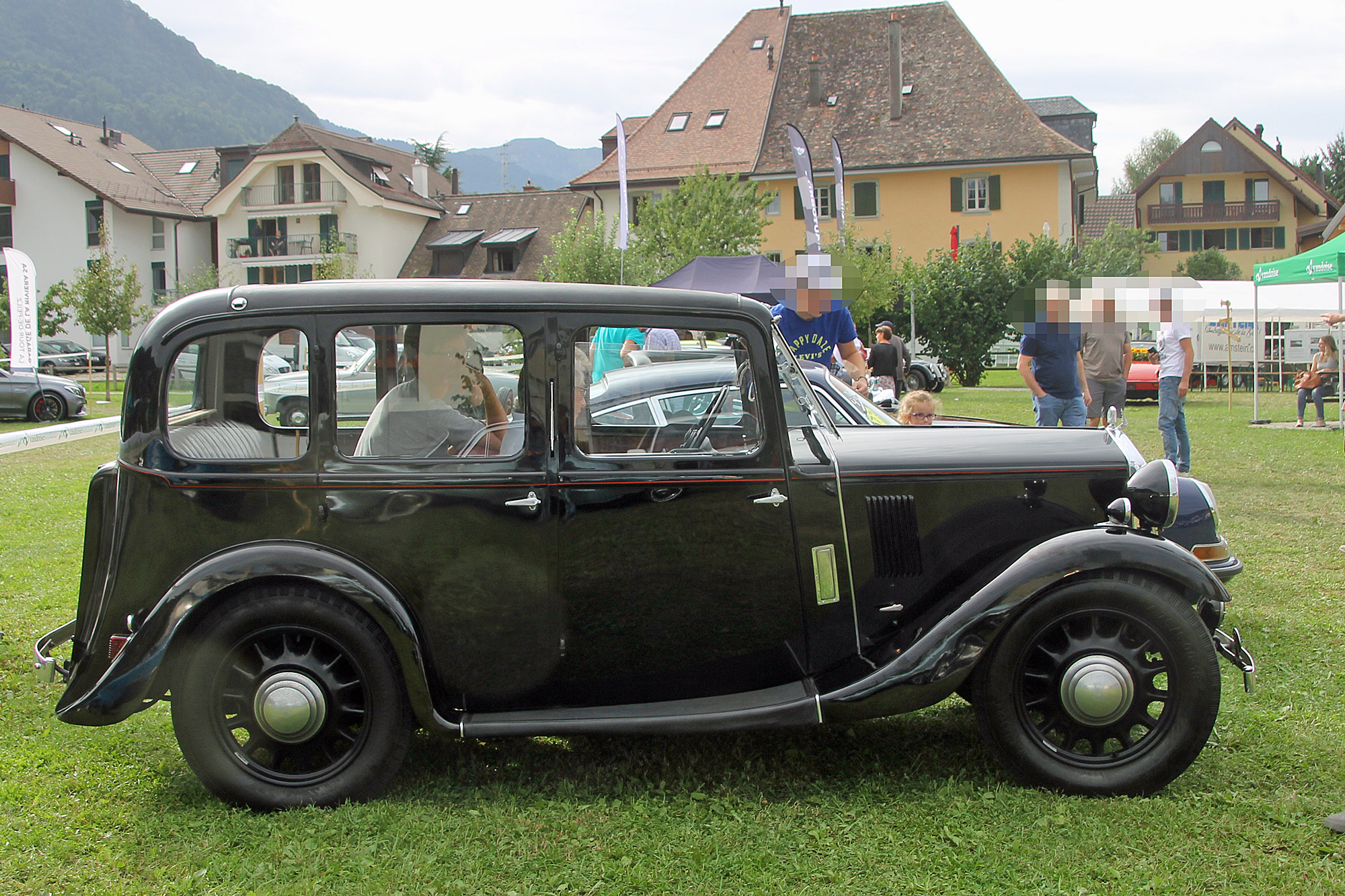 Wolseley Hornet spécial saloon