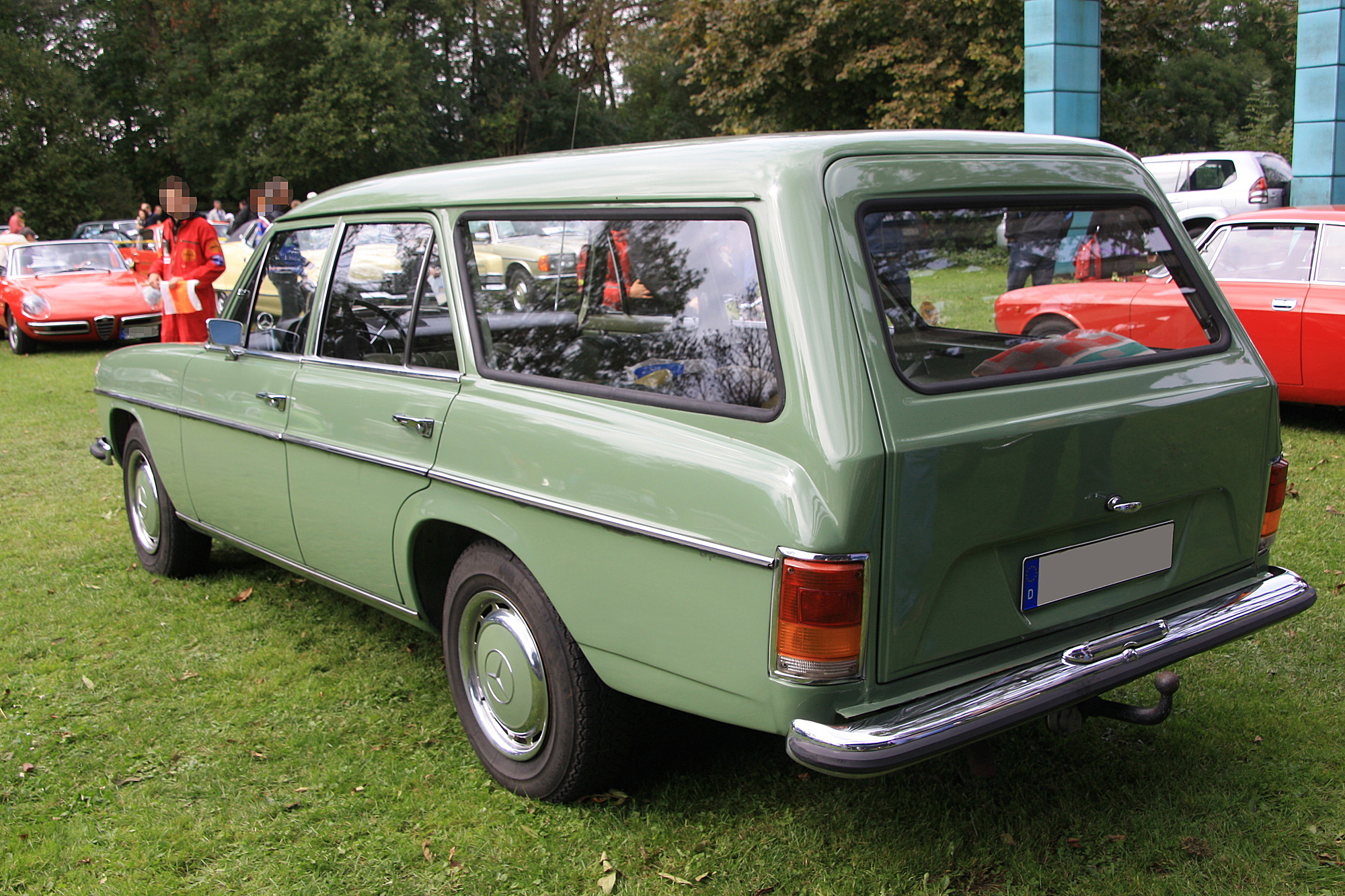 Mercedes-Benz Classe E W114 W115