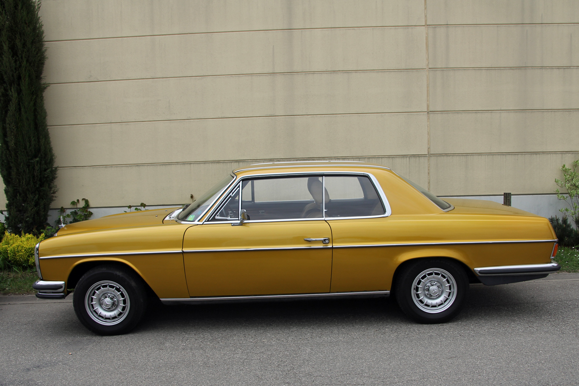 Mercedes-Benz Classe E W114 W115