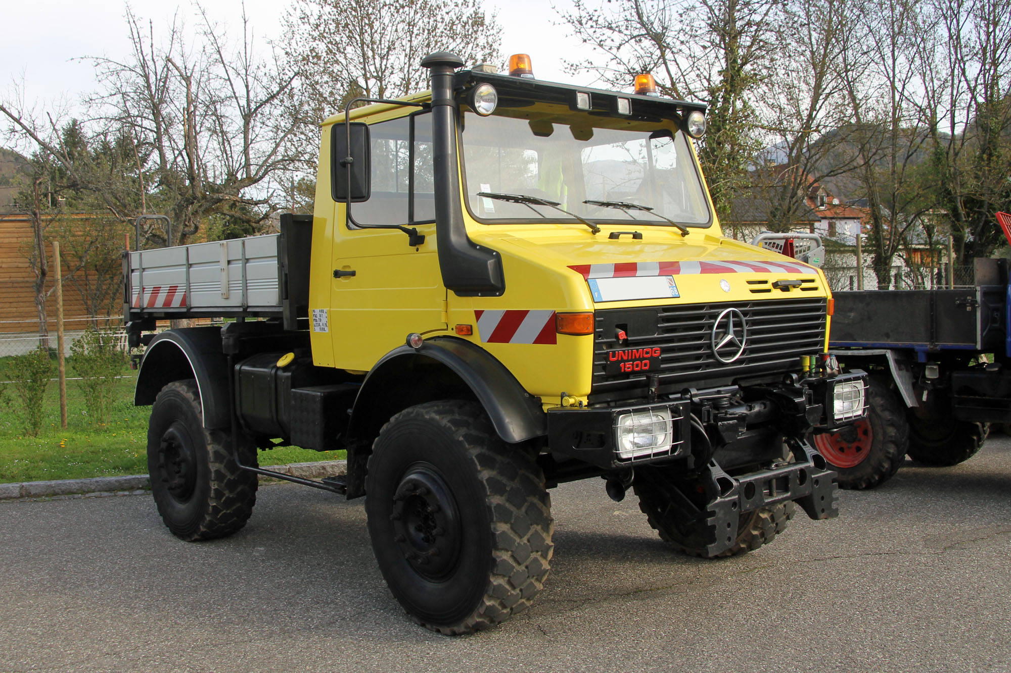 Mercedes-Benz Unimog 427