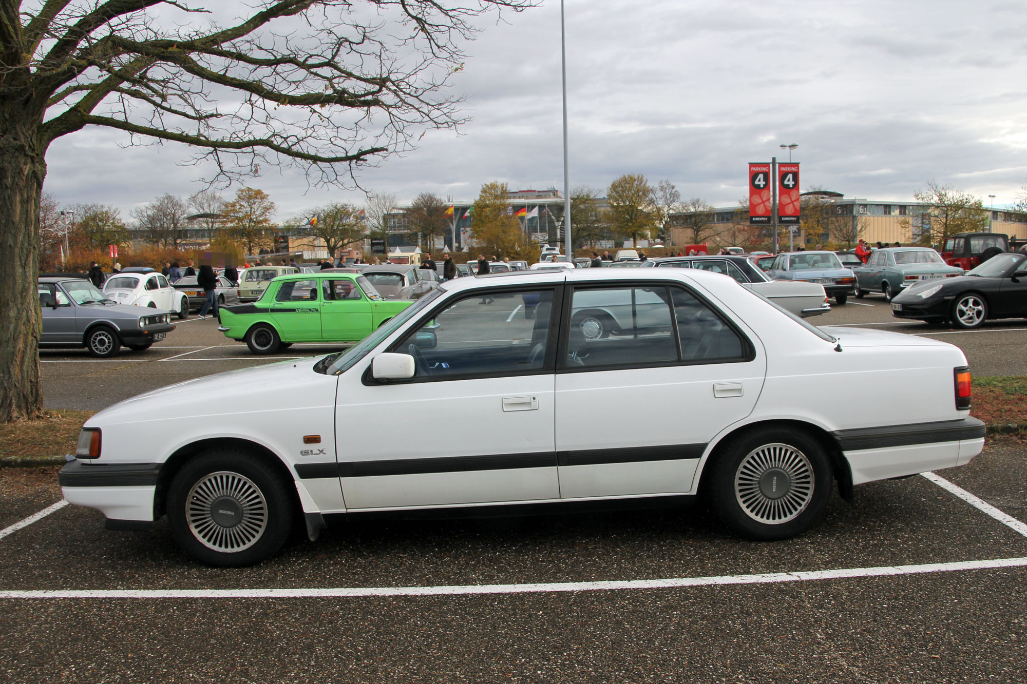 Mazda 929 4