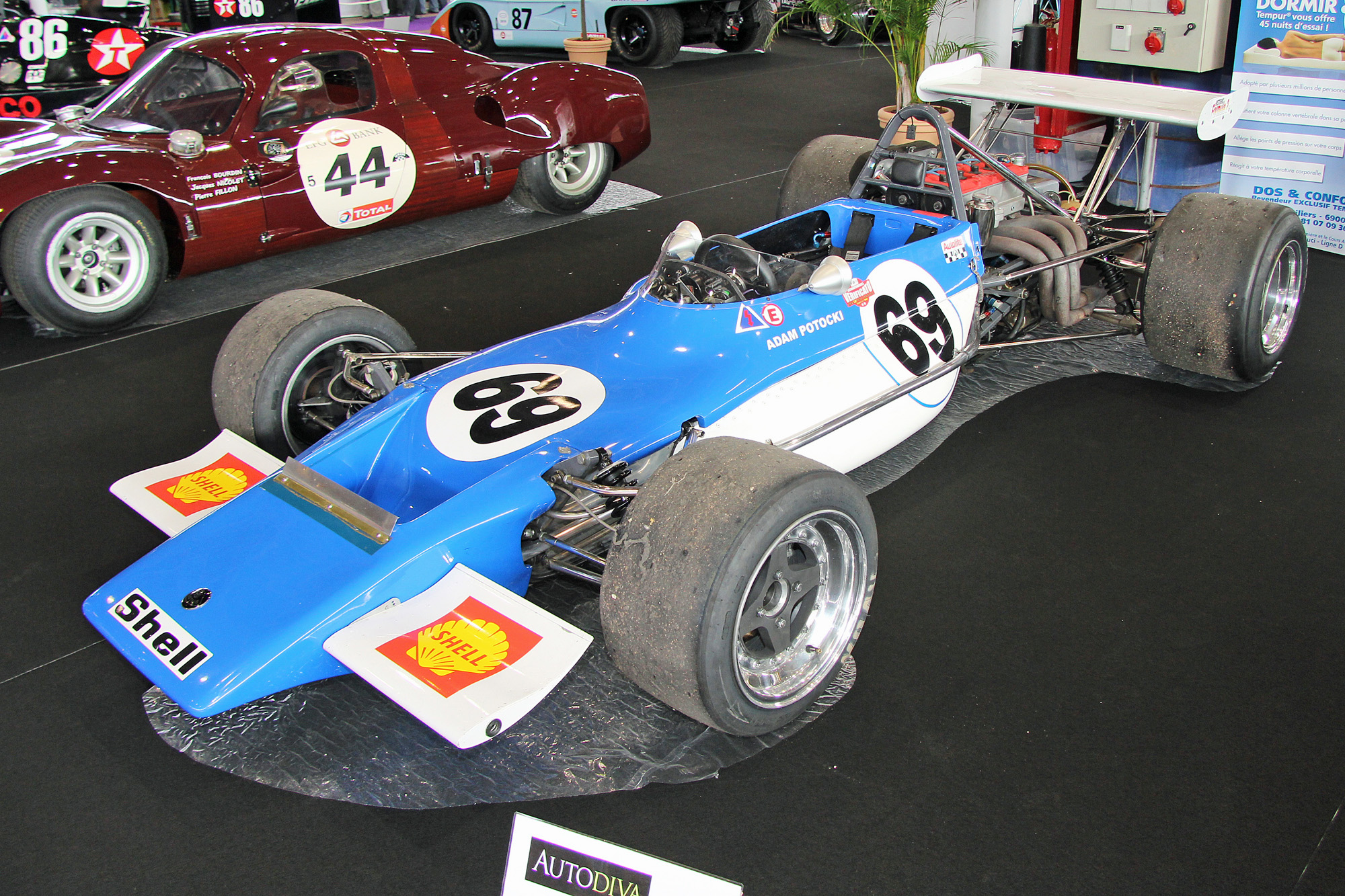 Lotus  69