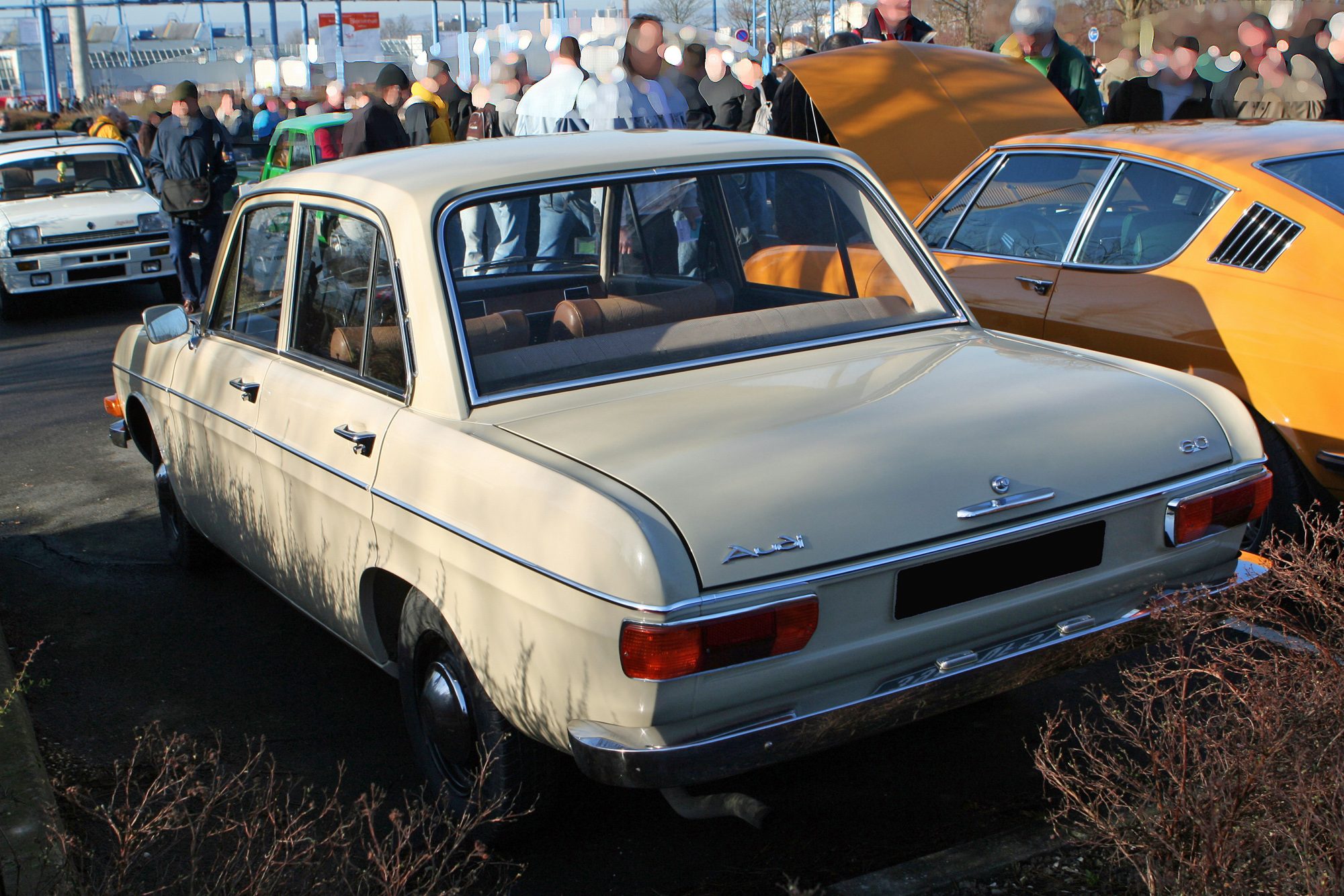 Audi 60