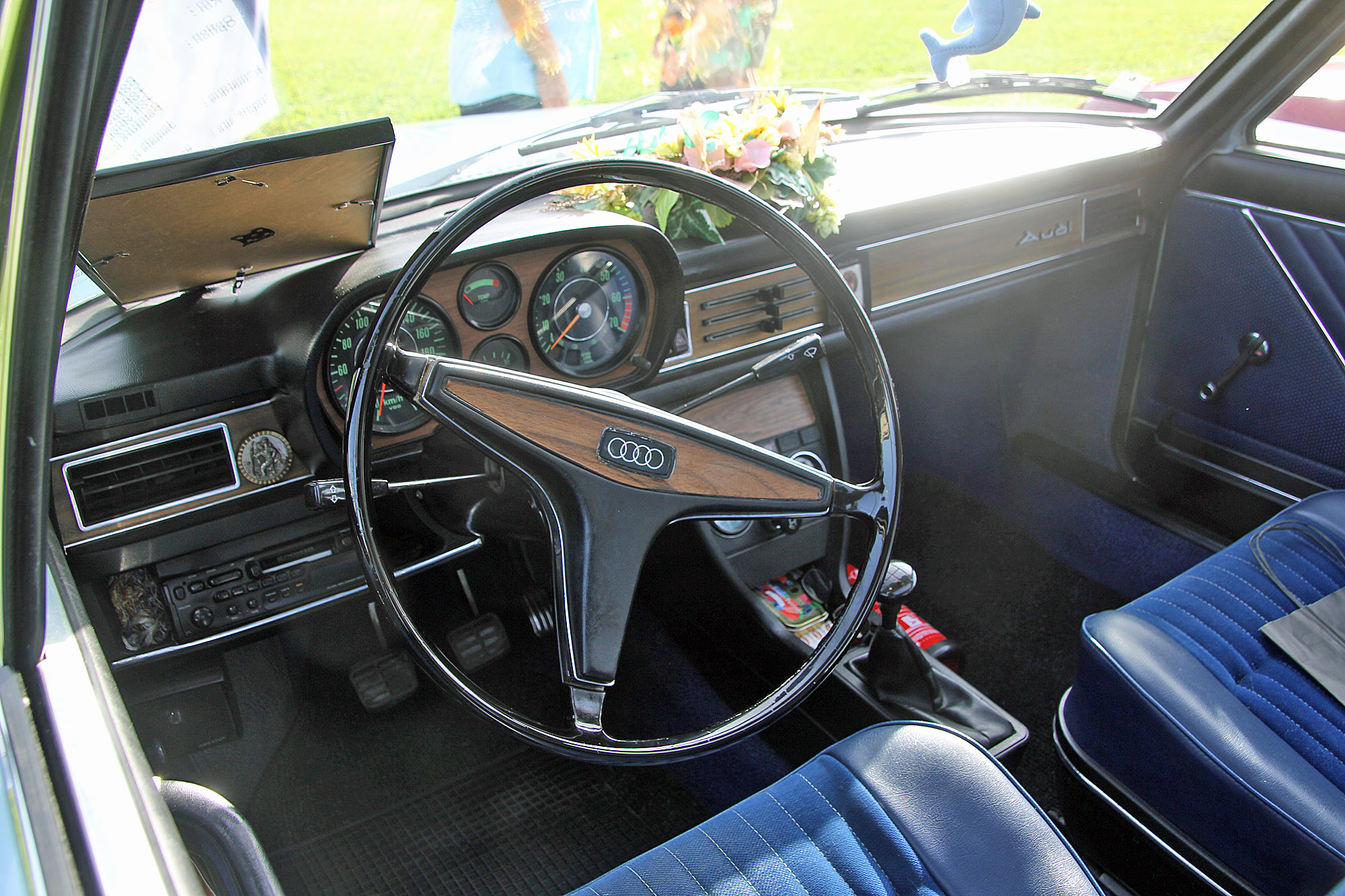 Audi 100 C1