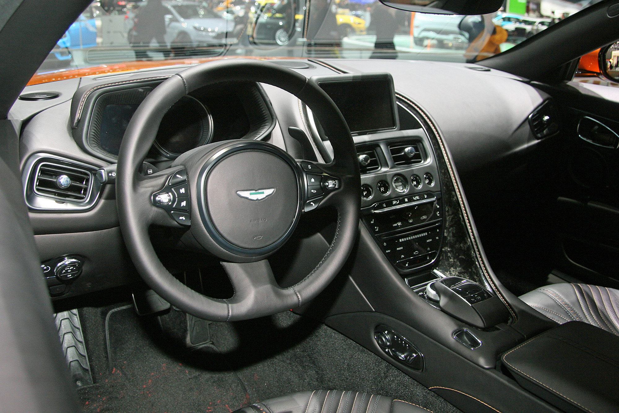 Aston Martin DB 11 coupé