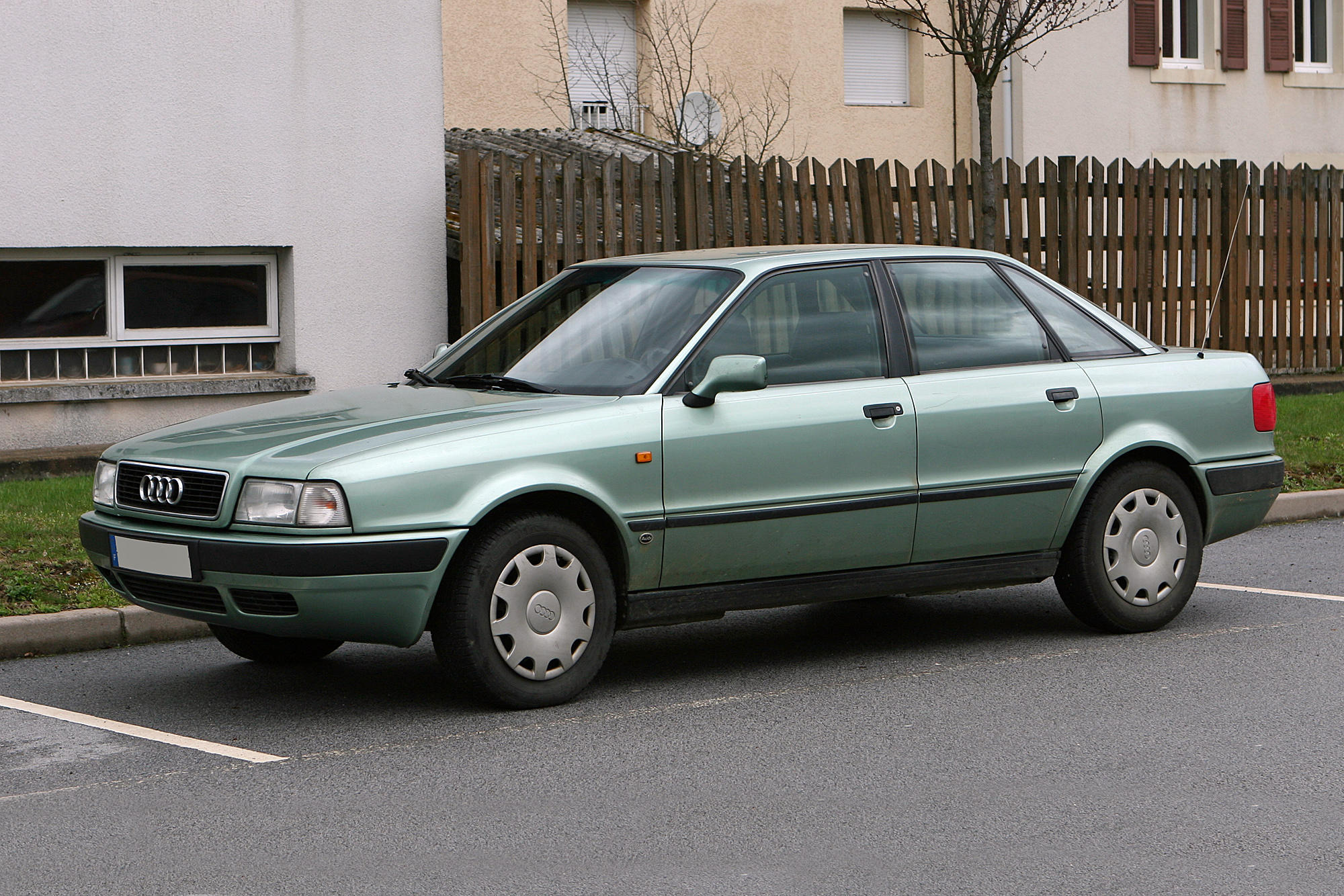 Audi 80 B4