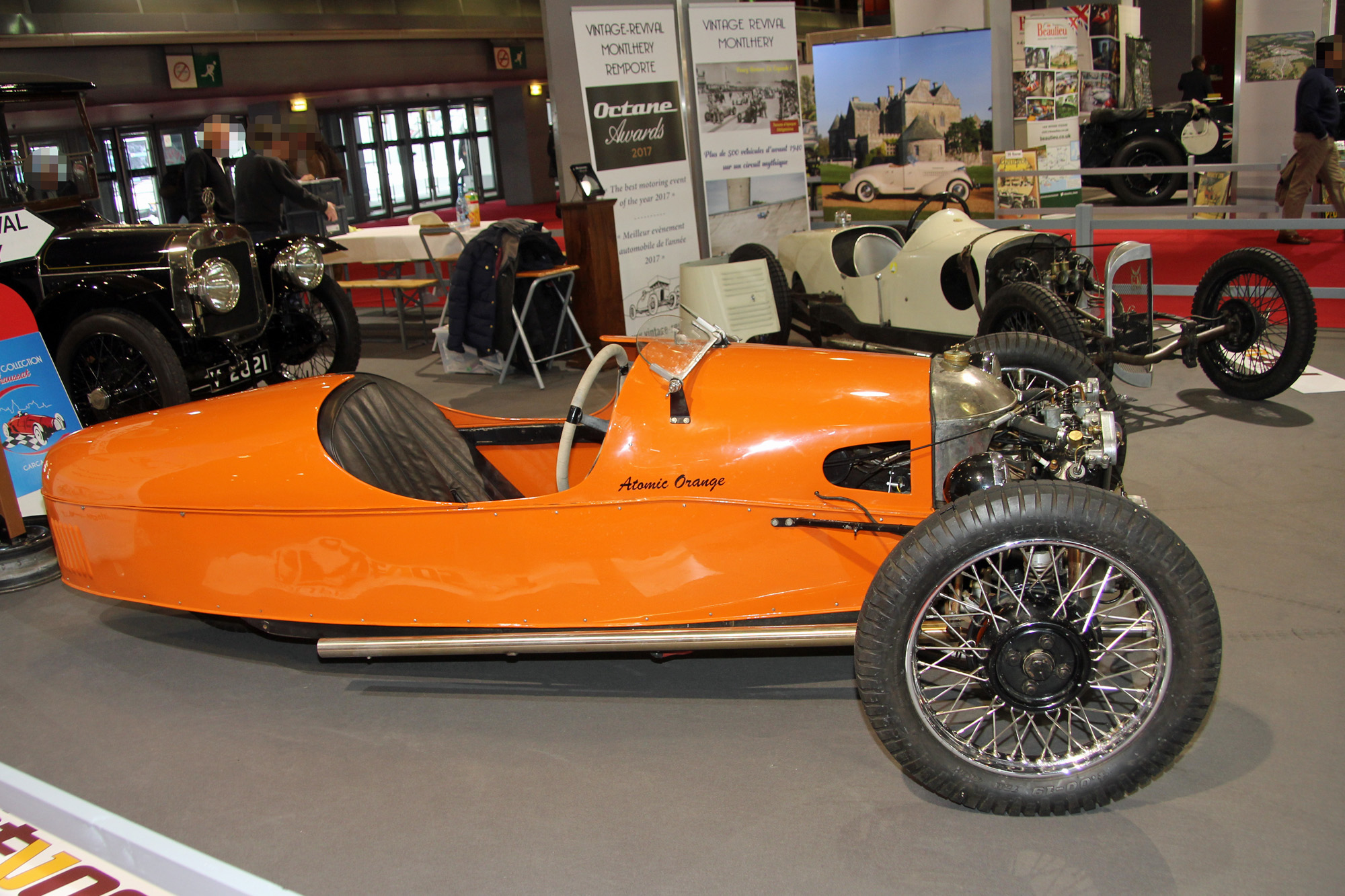 Morgan Morgan Atomic Orange