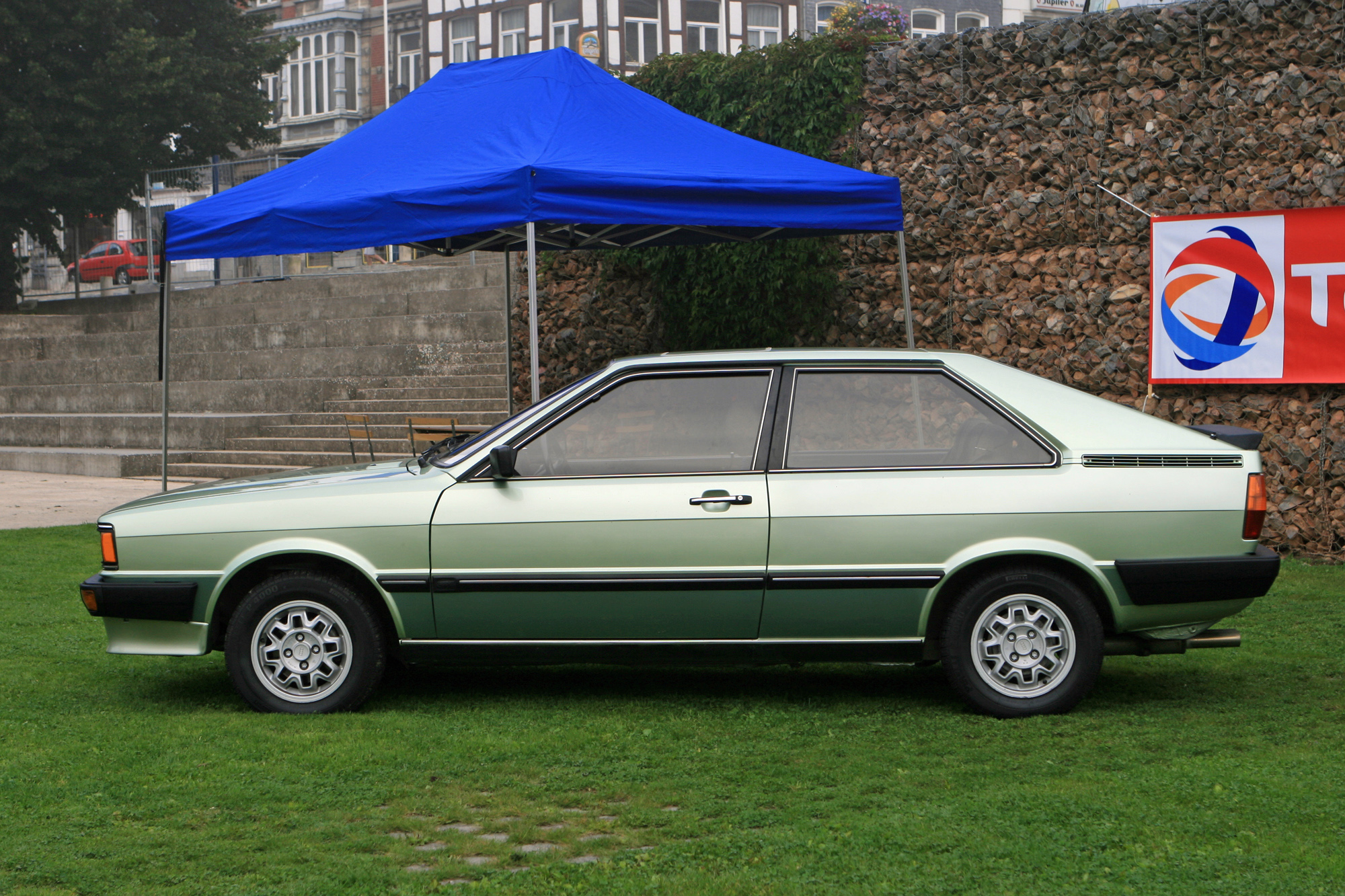 Audi Coupé GT