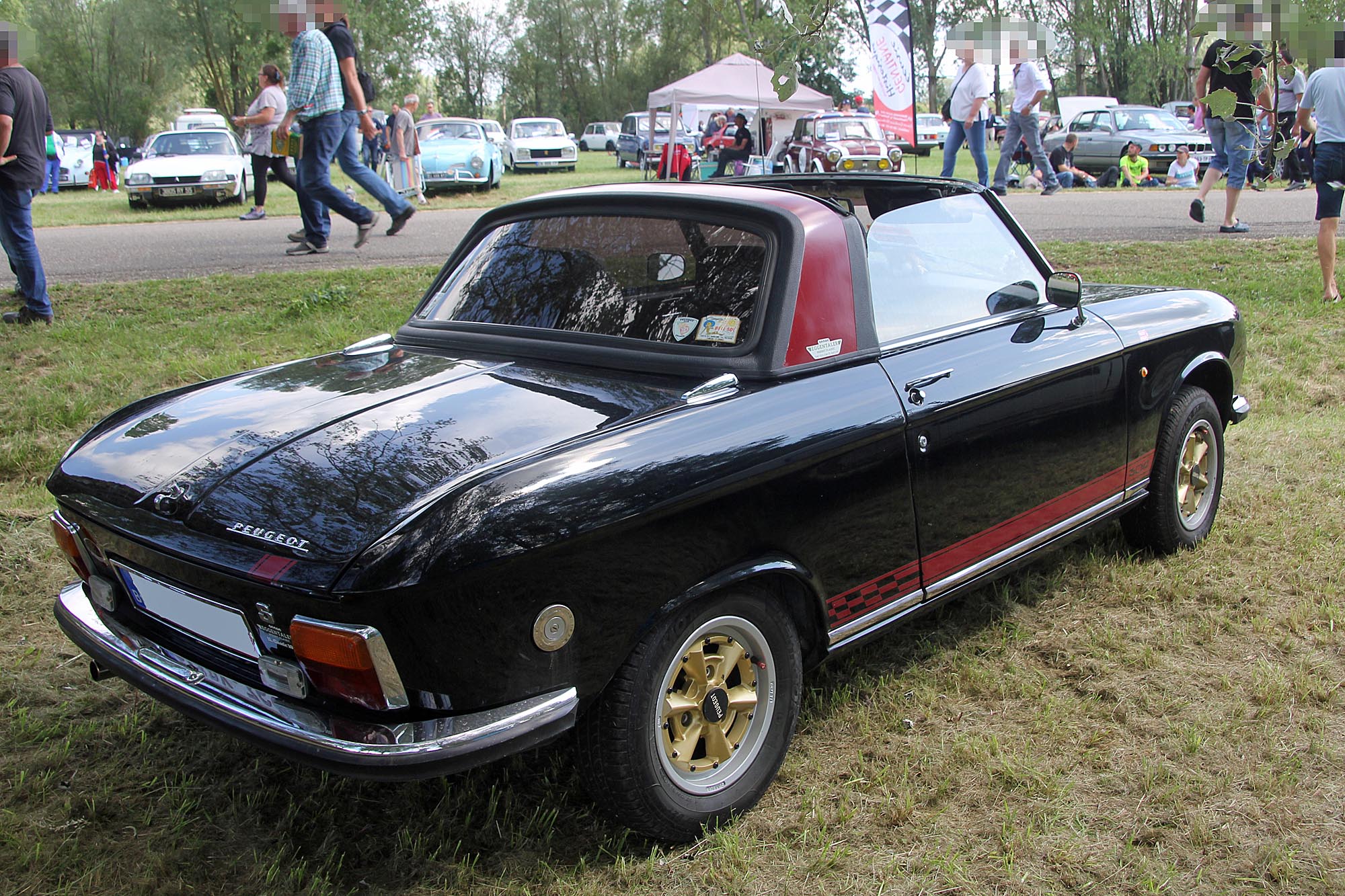 Peugeot 304