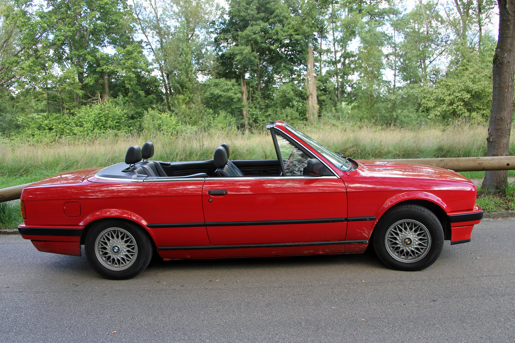 BMW Série 3 E30 phase 2