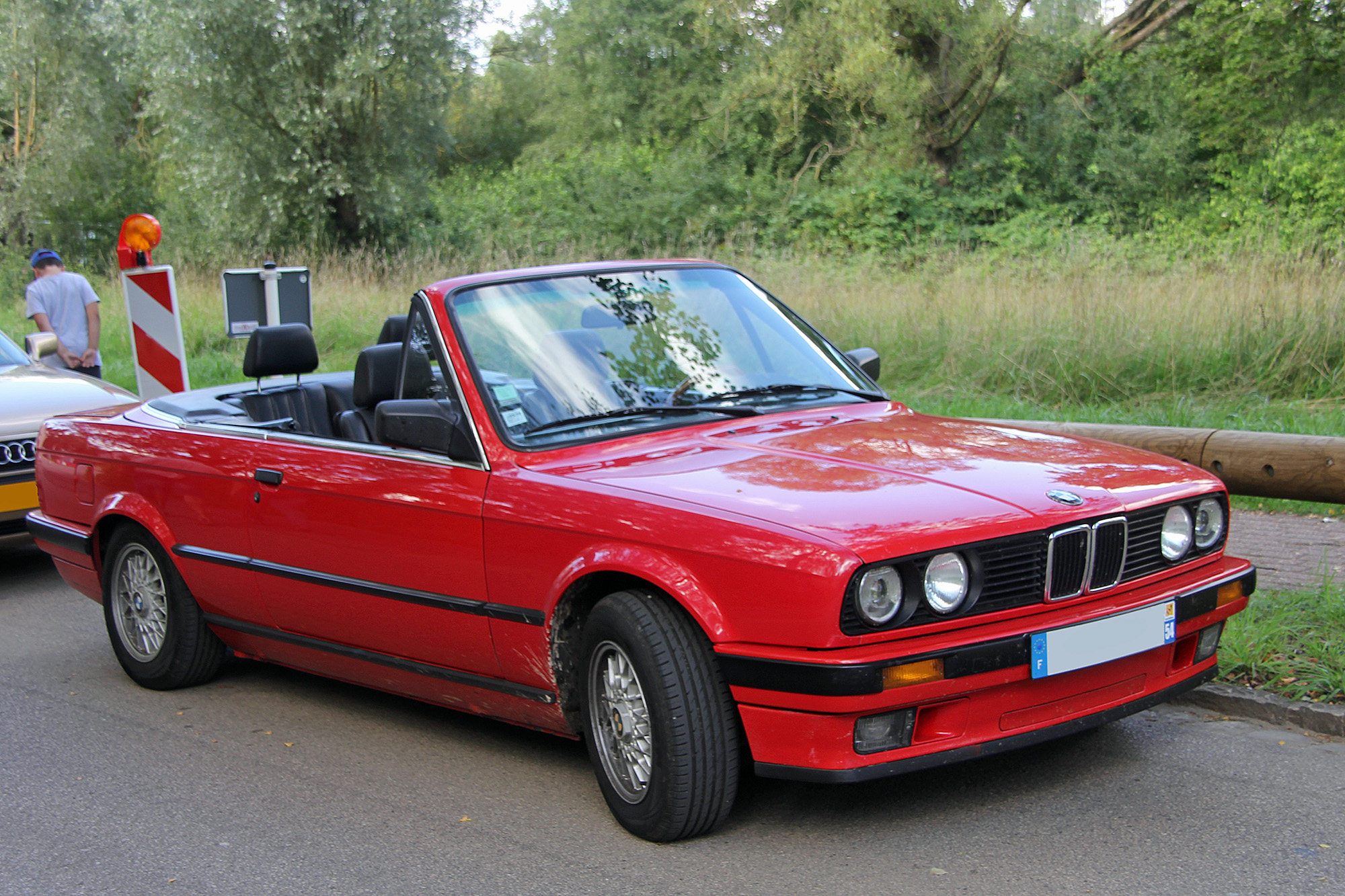 BMW Série 3 E30 phase 2