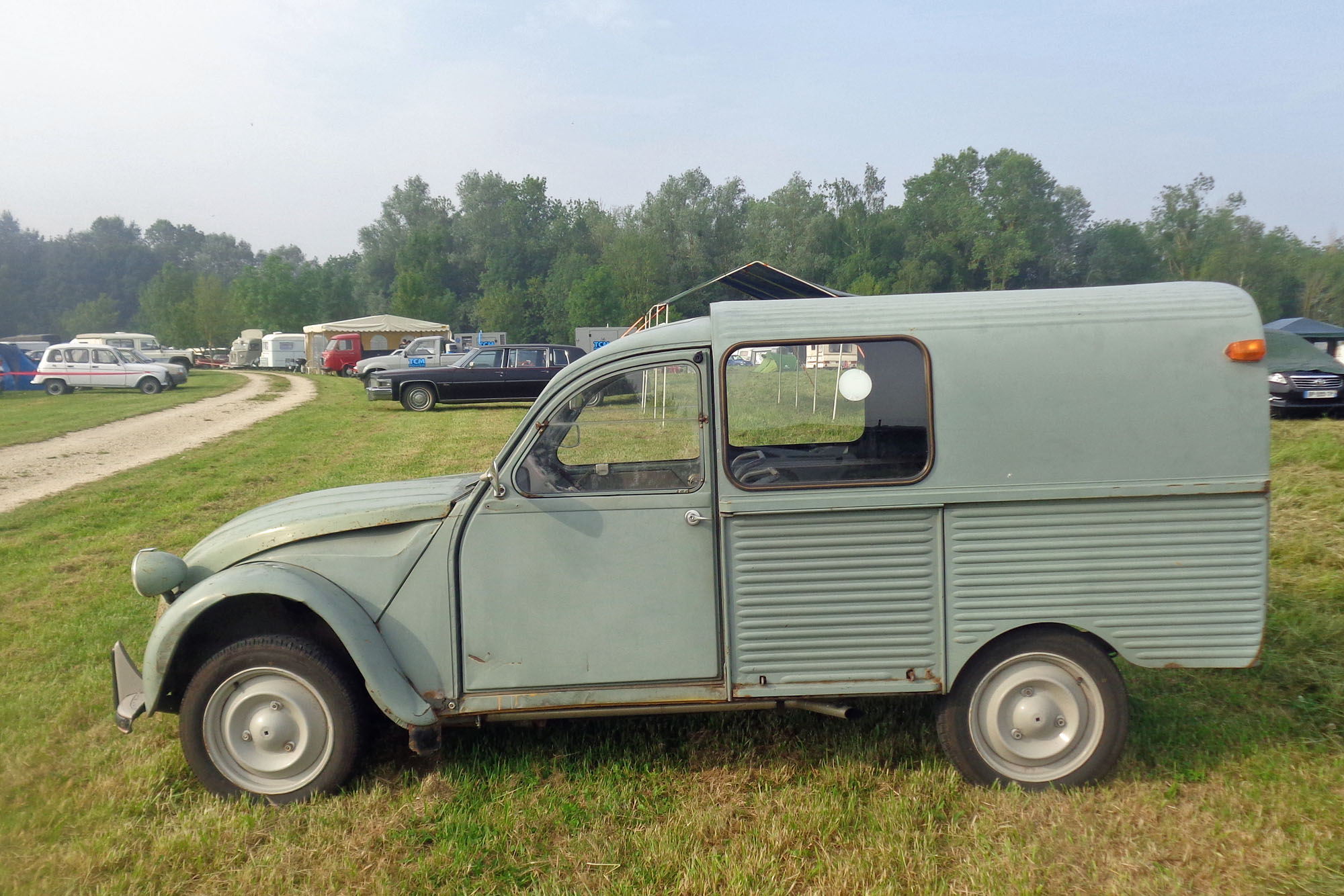 Citroën 2cv AK 350